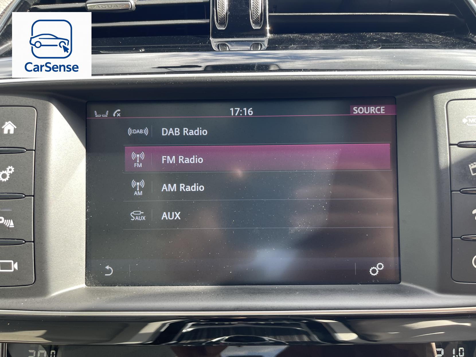 Jaguar XE 2.0d Prestige Saloon 4dr Diesel Auto Euro 6 (s/s) (163 ps)