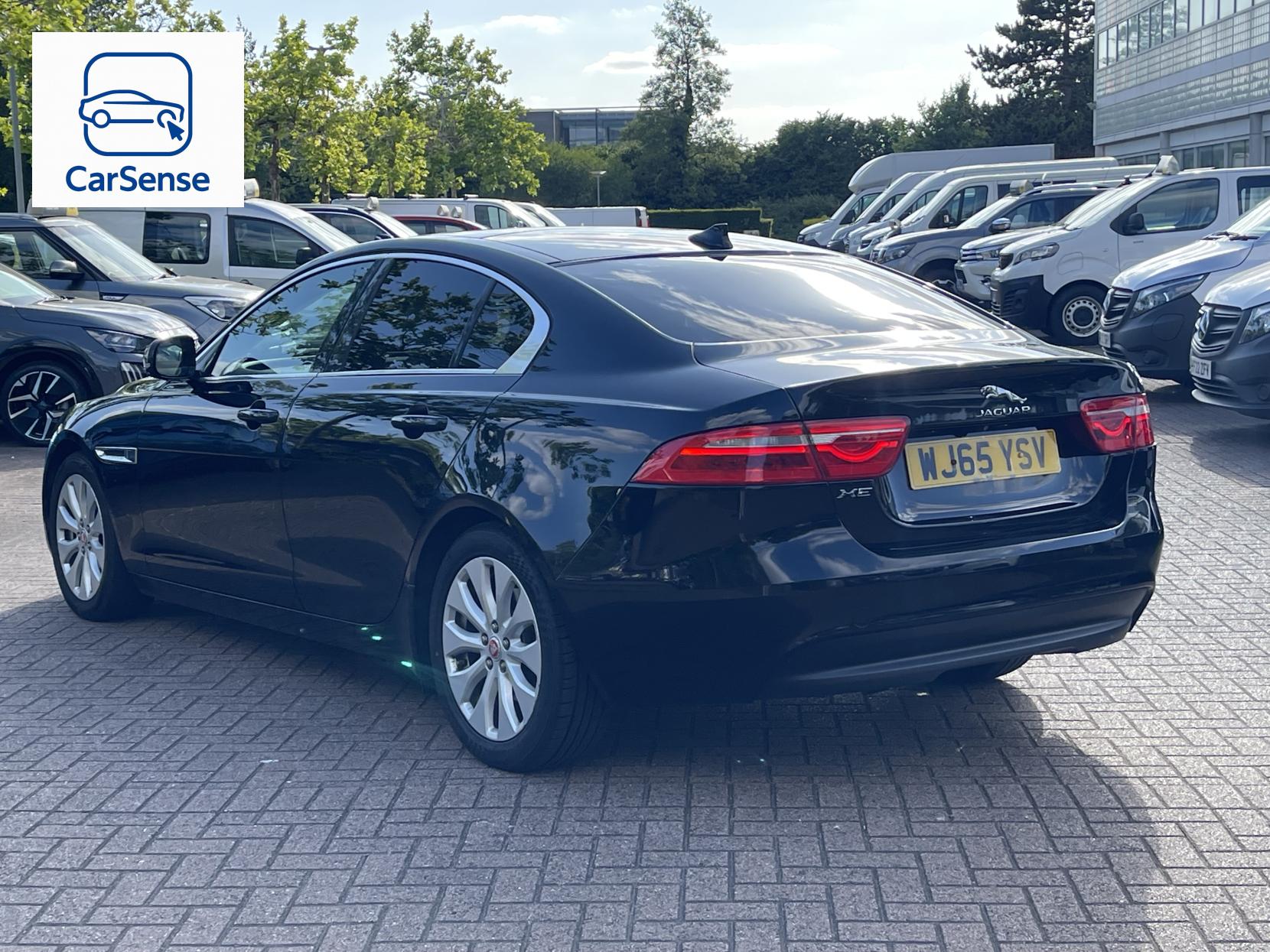 Jaguar XE 2.0d Prestige Saloon 4dr Diesel Auto Euro 6 (s/s) (163 ps)