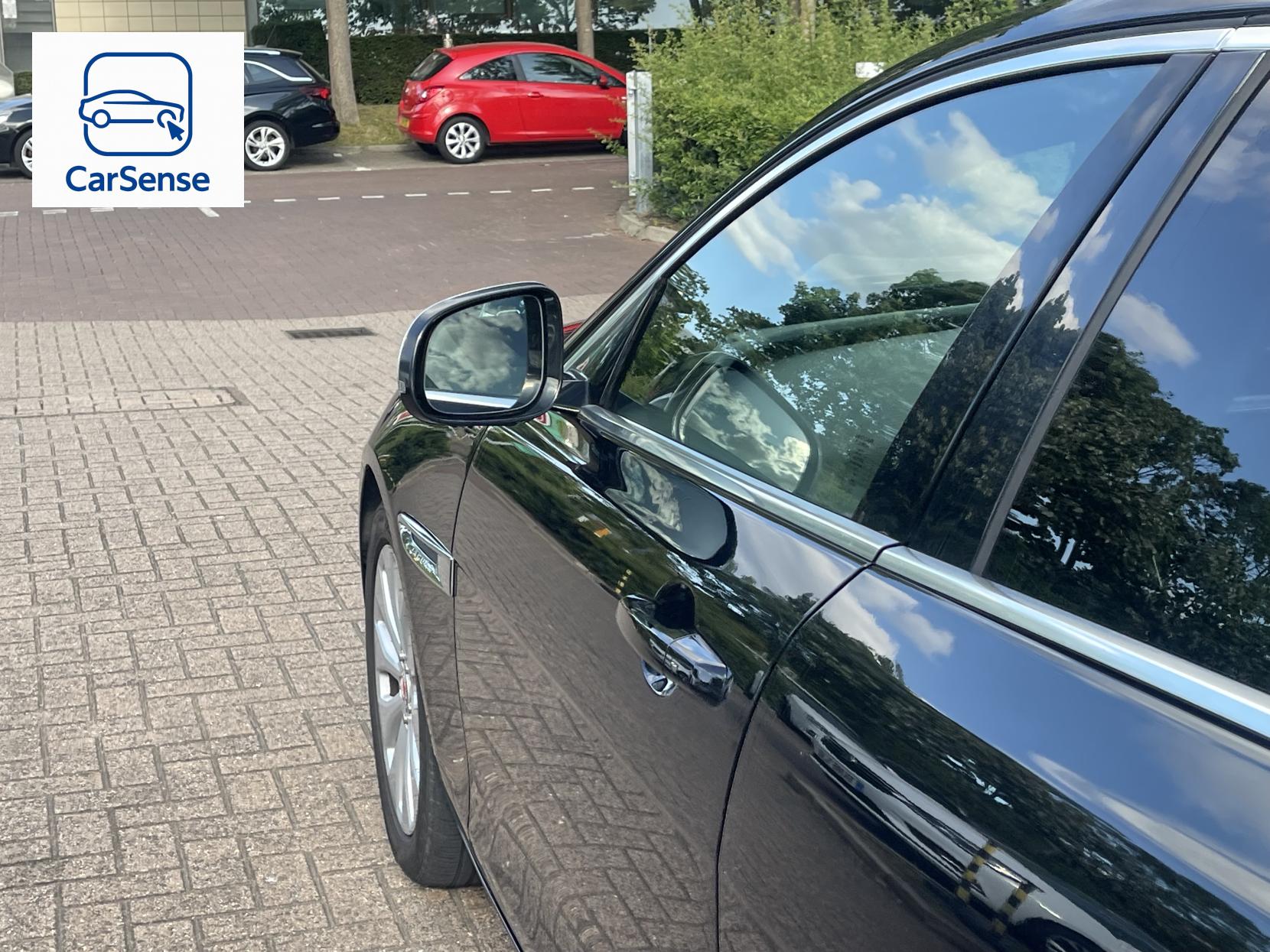 Jaguar XE 2.0d Prestige Saloon 4dr Diesel Auto Euro 6 (s/s) (163 ps)