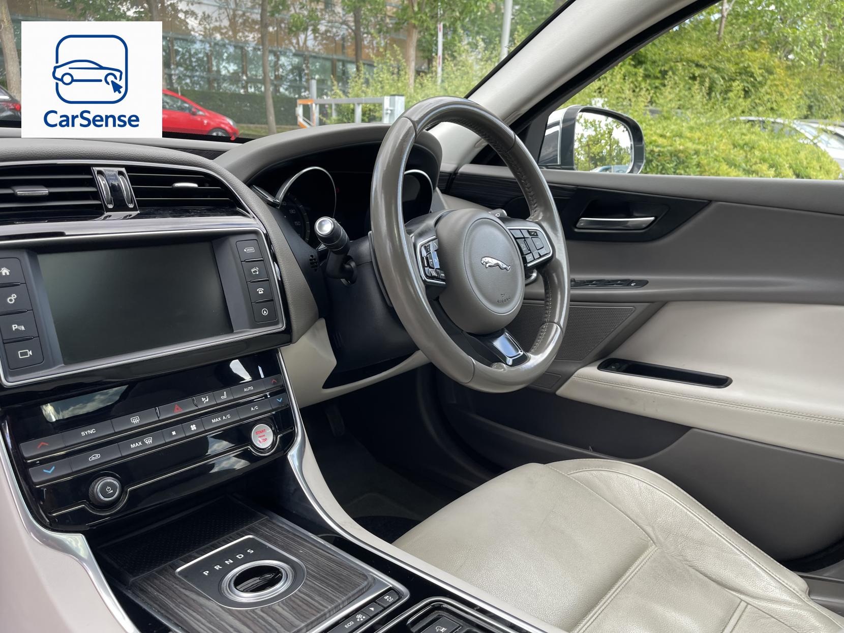 Jaguar XE 2.0d Prestige Saloon 4dr Diesel Auto Euro 6 (s/s) (163 ps)