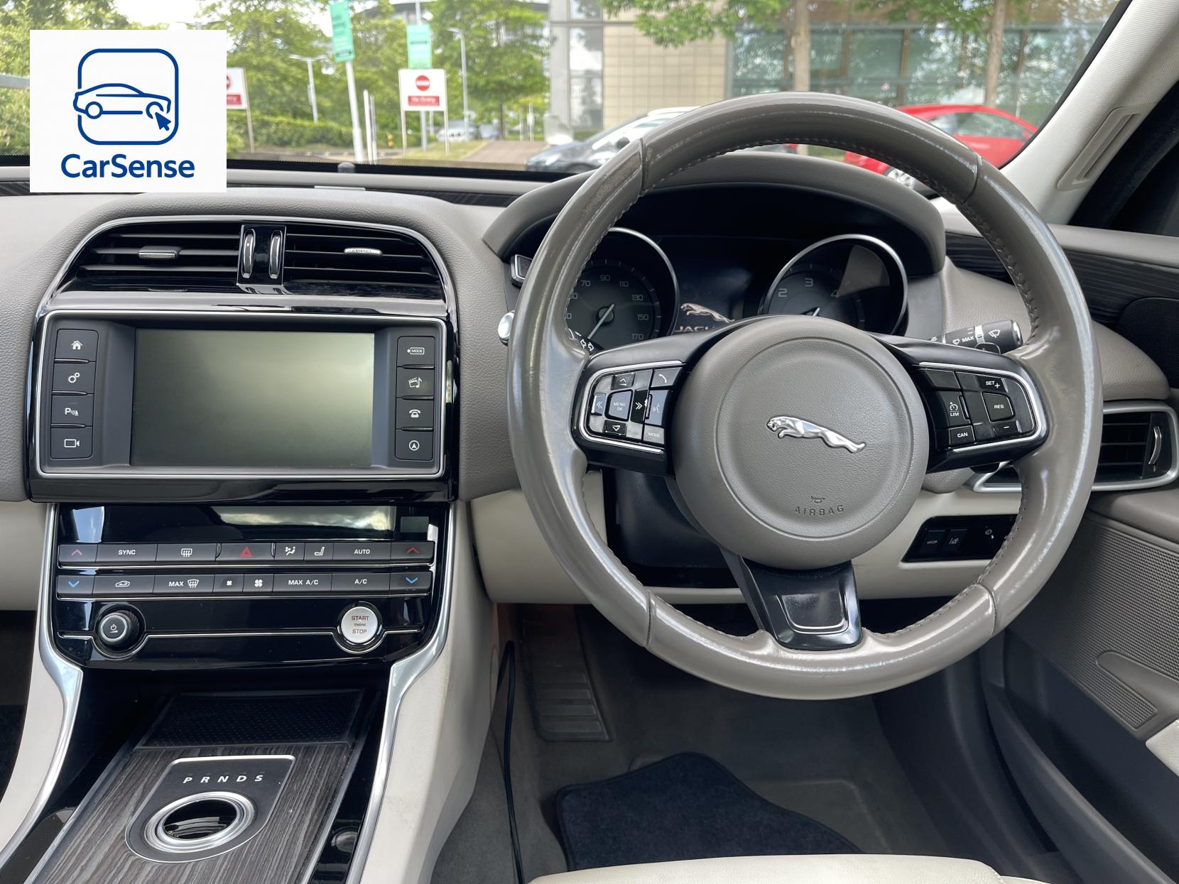 Jaguar XE 2.0d Prestige Saloon 4dr Diesel Auto Euro 6 (s/s) (163 ps)