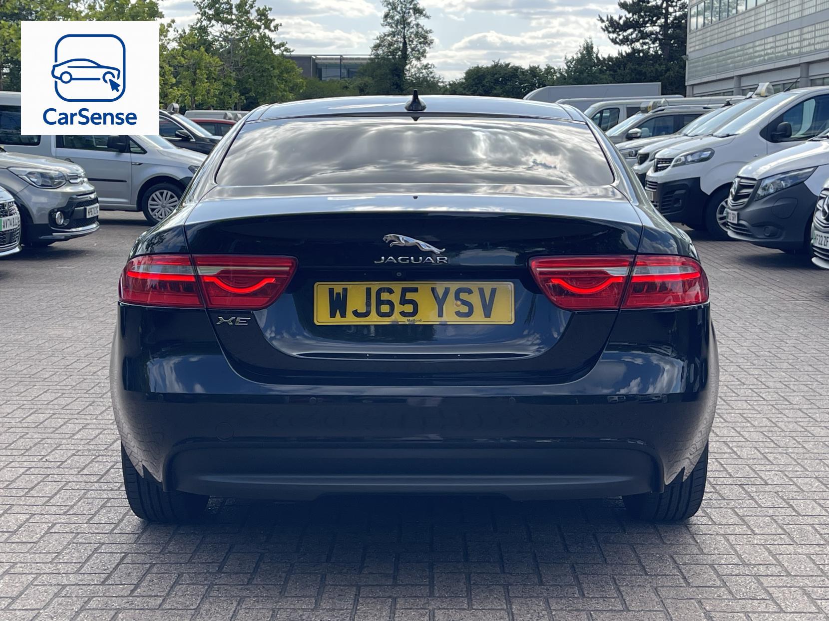 Jaguar XE 2.0d Prestige Saloon 4dr Diesel Auto Euro 6 (s/s) (163 ps)