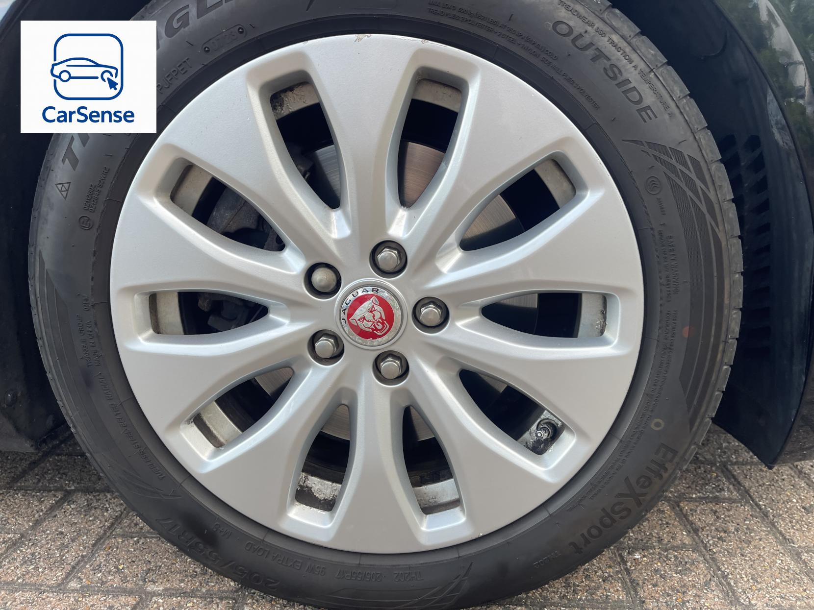 Jaguar XE 2.0d Prestige Saloon 4dr Diesel Auto Euro 6 (s/s) (163 ps)