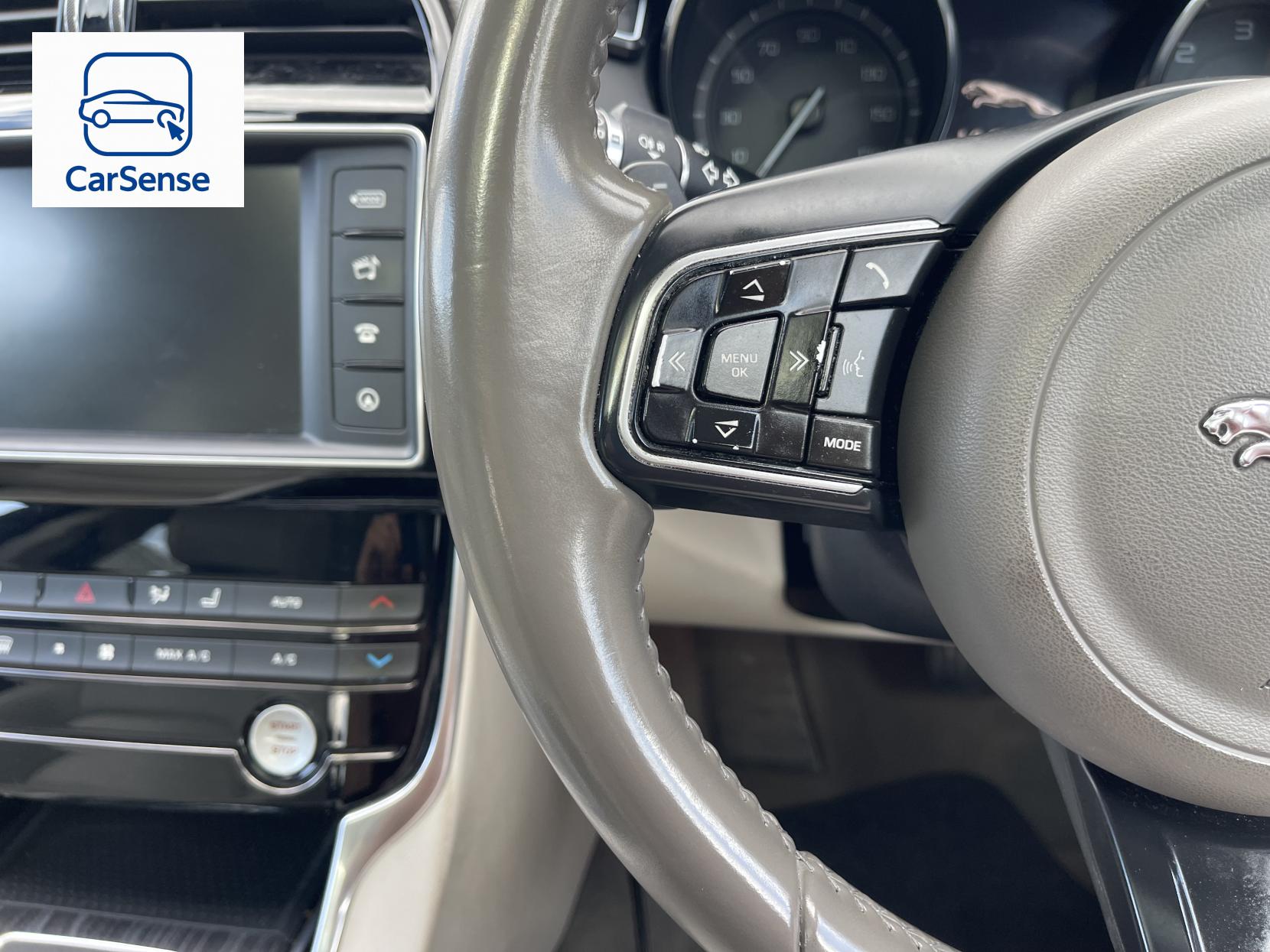 Jaguar XE 2.0d Prestige Saloon 4dr Diesel Auto Euro 6 (s/s) (163 ps)