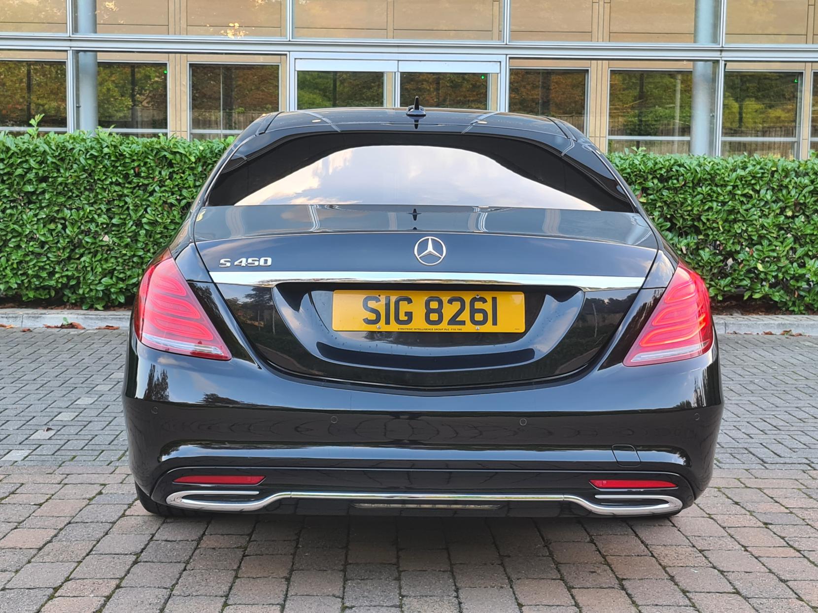 Mercedes-Benz S Class 3.0 S350 V6 BlueTEC AMG Line Saloon 4dr Diesel G-Tronic+ Euro 6 (s/s) (258 ps)