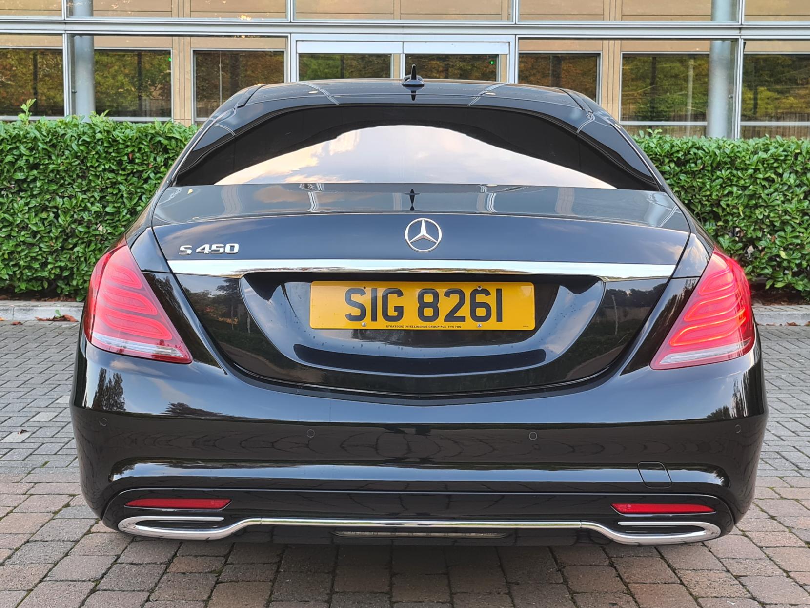 Mercedes-Benz S Class 3.0 S350 V6 BlueTEC AMG Line Saloon 4dr Diesel G-Tronic+ Euro 6 (s/s) (258 ps)