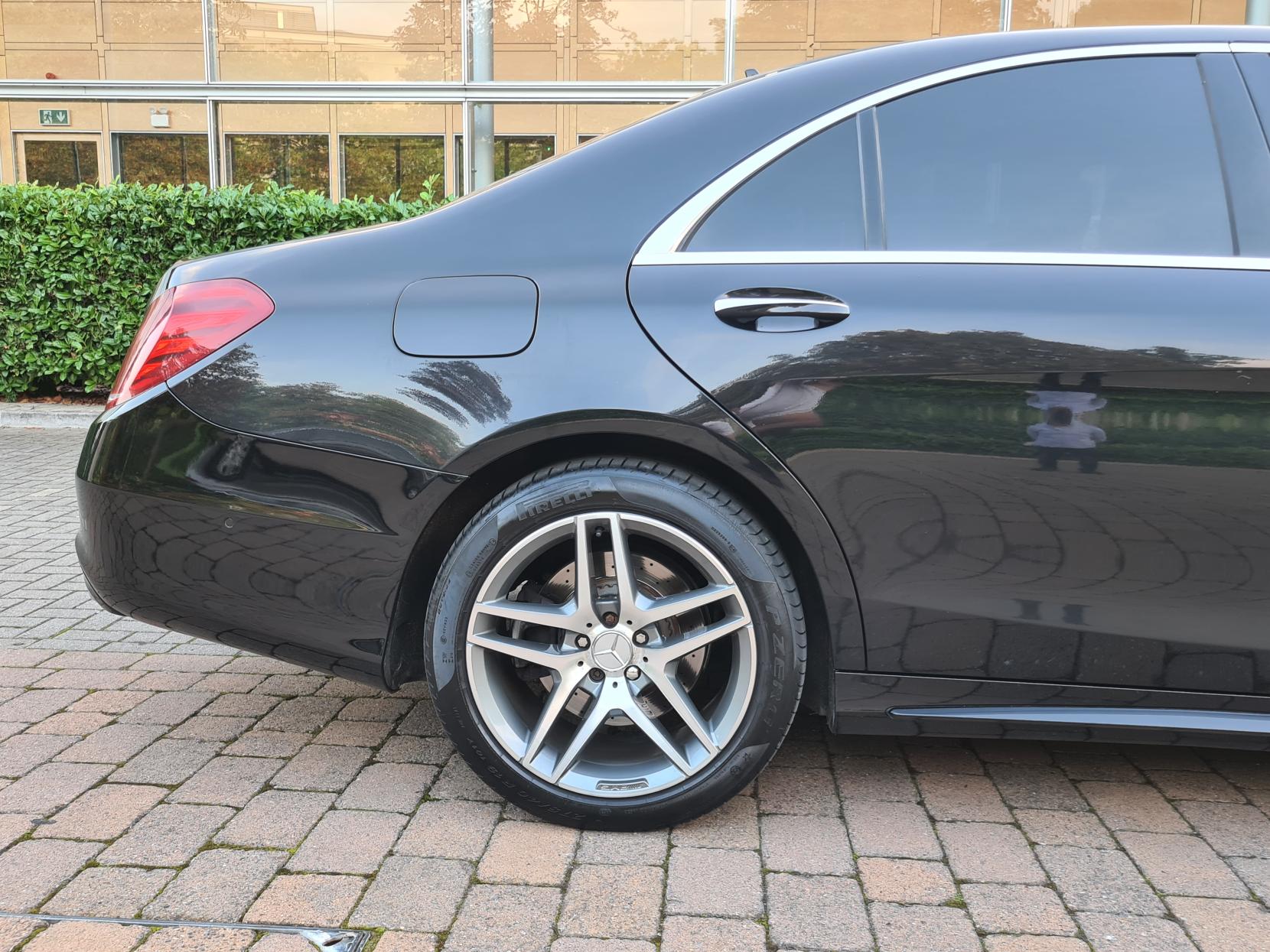 Mercedes-Benz S Class 3.0 S350 V6 BlueTEC AMG Line Saloon 4dr Diesel G-Tronic+ Euro 6 (s/s) (258 ps)