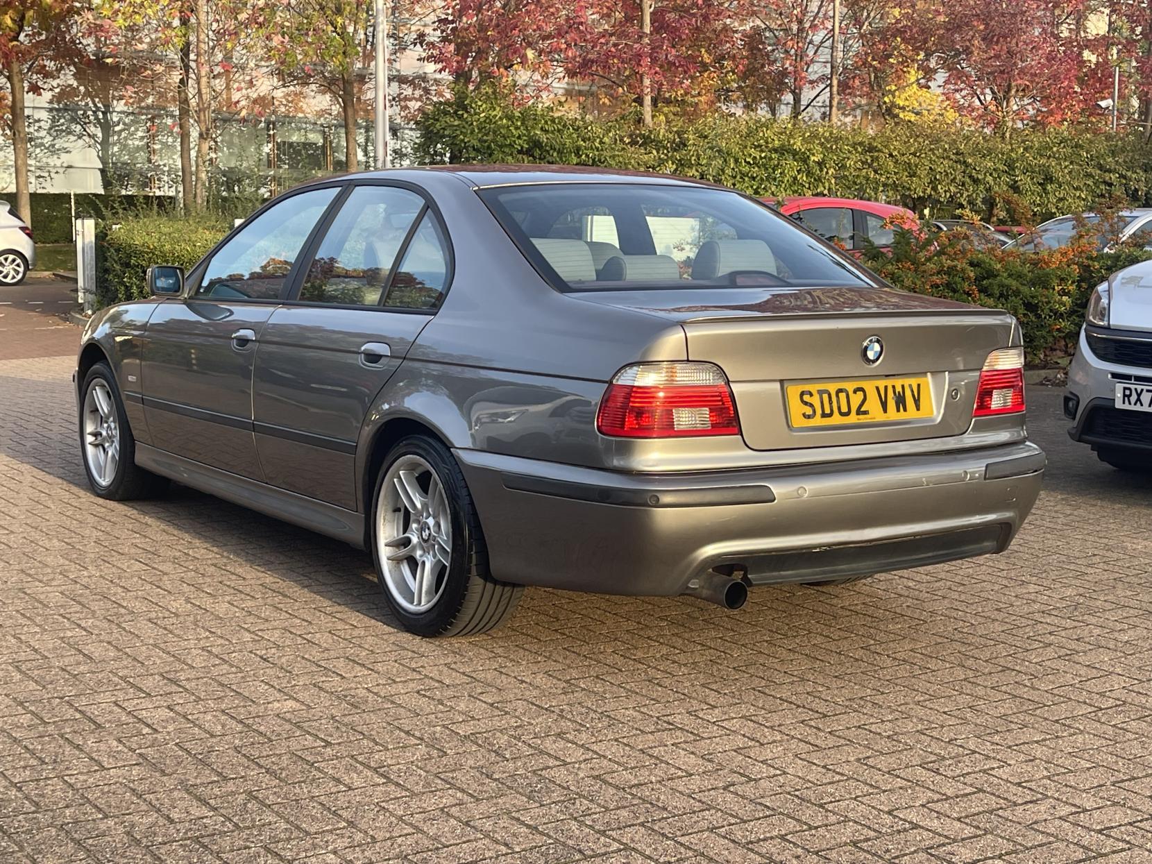 BMW 5 Series 3.0 530i Sport Saloon 4dr Petrol Automatic (257 g/km, 231 bhp)