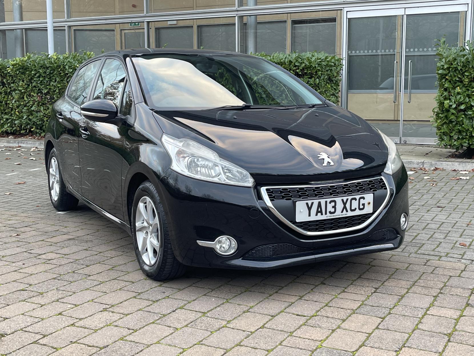 Peugeot 208 1.2 VTi Active Hatchback 5dr Petrol Manual Euro 5 (82 ps)