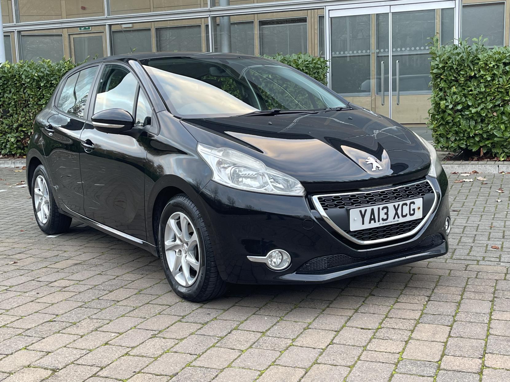 Peugeot 208 1.2 VTi Active Hatchback 5dr Petrol Manual Euro 5 (82 ps)