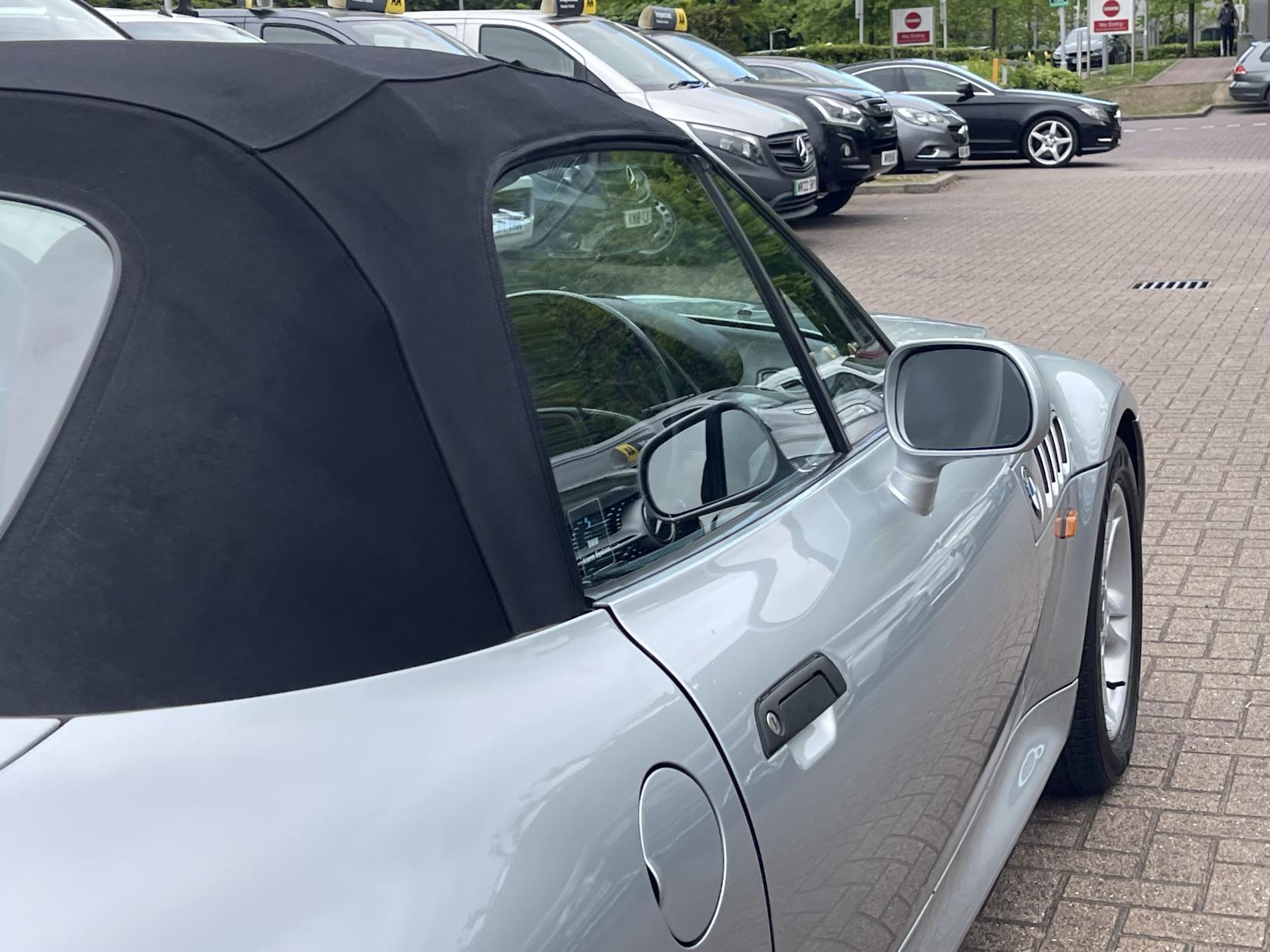 BMW Z3 1.9i Convertible 2dr Petrol Manual (187 g/km, 140 bhp)