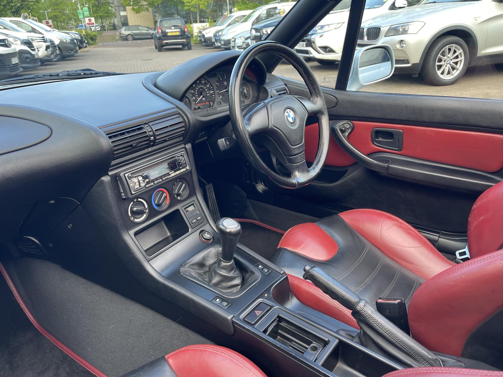 BMW Z3 1.9i Convertible 2dr Petrol Manual (187 g/km, 140 bhp)