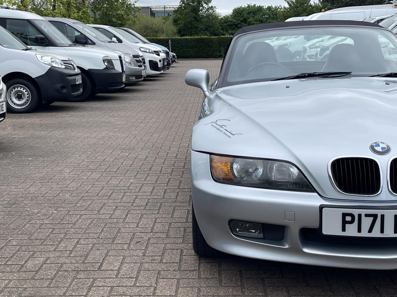 BMW Z3 1.9i Convertible 2dr Petrol Manual (187 g/km, 140 bhp)