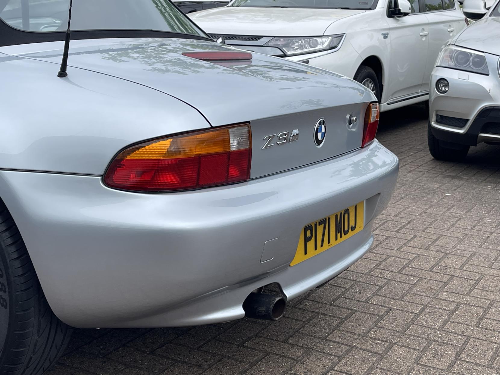 BMW Z3 1.9i Convertible 2dr Petrol Manual (187 g/km, 140 bhp)