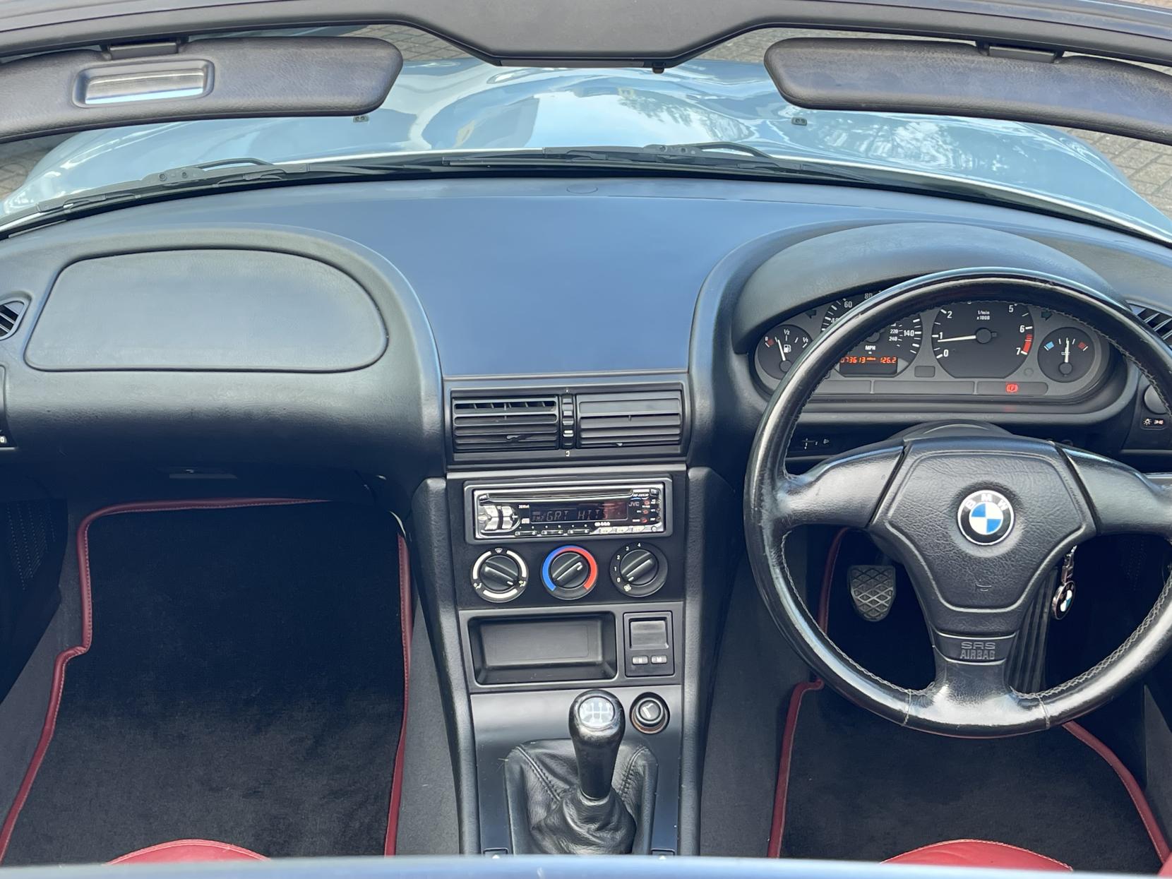 BMW Z3 1.9i Convertible 2dr Petrol Manual (187 g/km, 140 bhp)