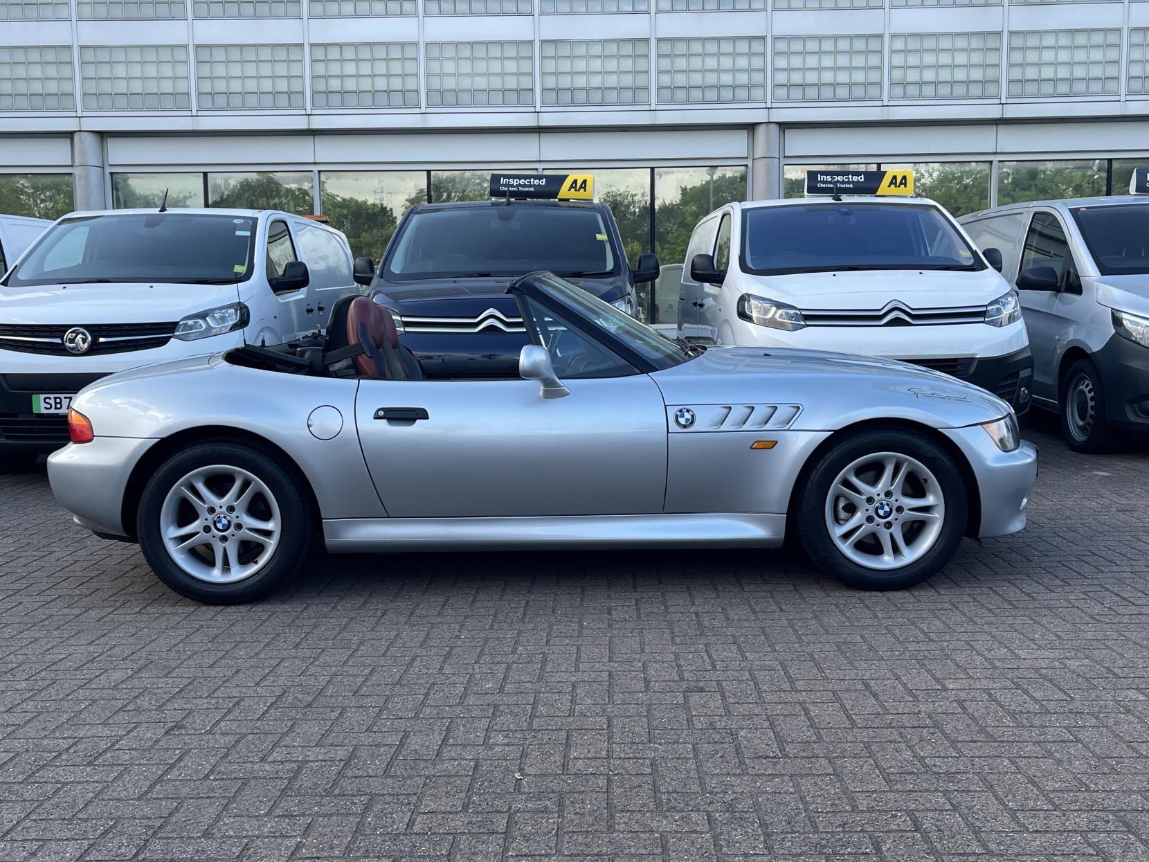 BMW Z3 1.9i Convertible 2dr Petrol Manual (187 g/km, 140 bhp)