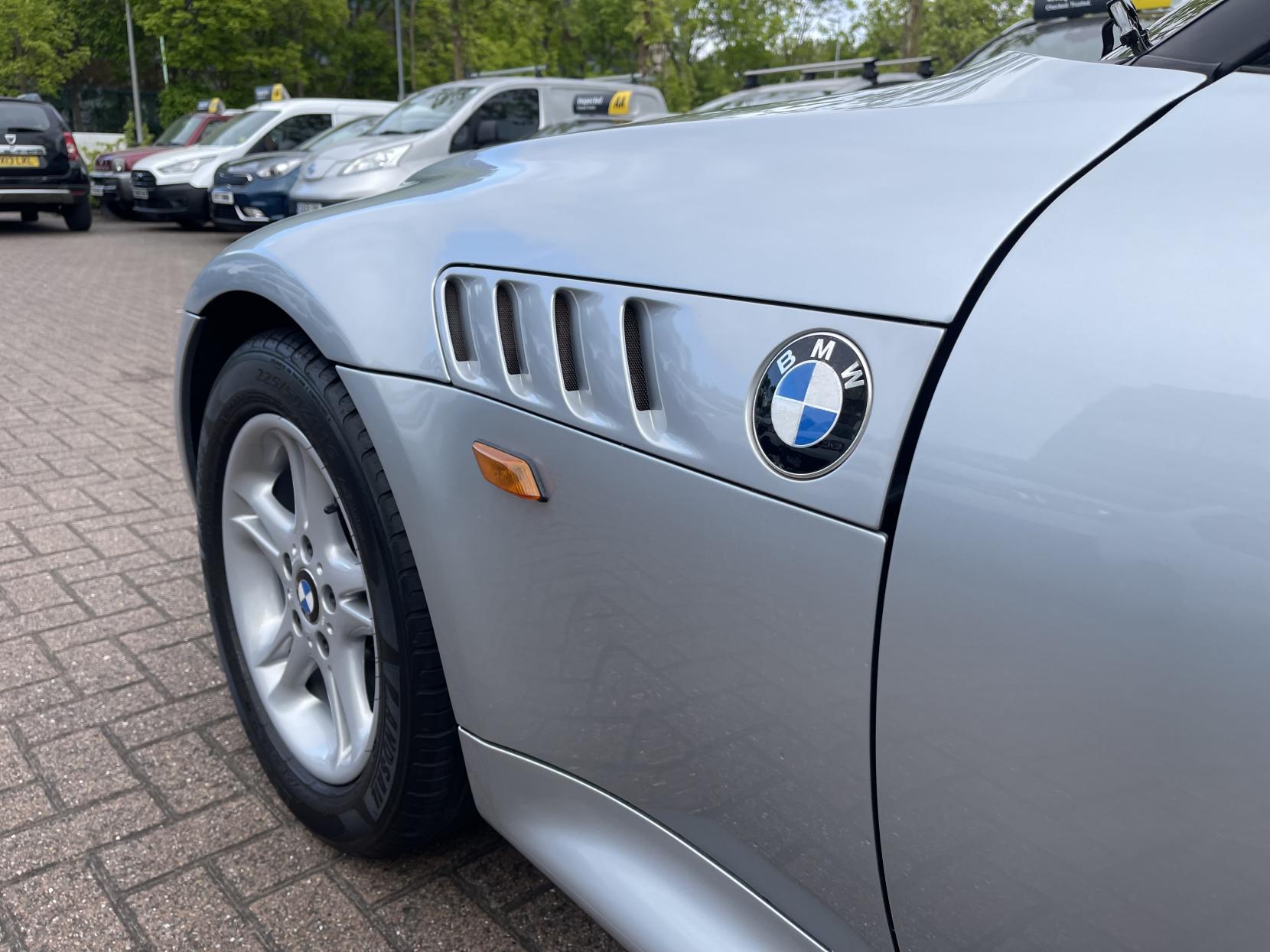 BMW Z3 1.9i Convertible 2dr Petrol Manual (187 g/km, 140 bhp)