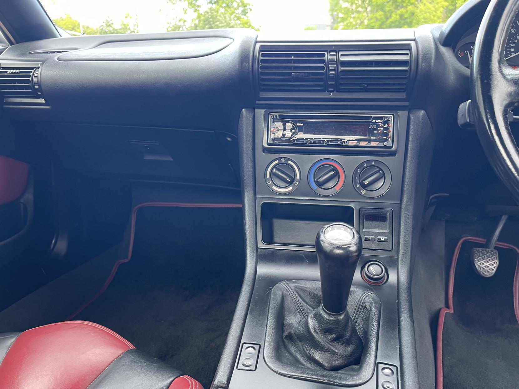 BMW Z3 1.9i Convertible 2dr Petrol Manual (187 g/km, 140 bhp)