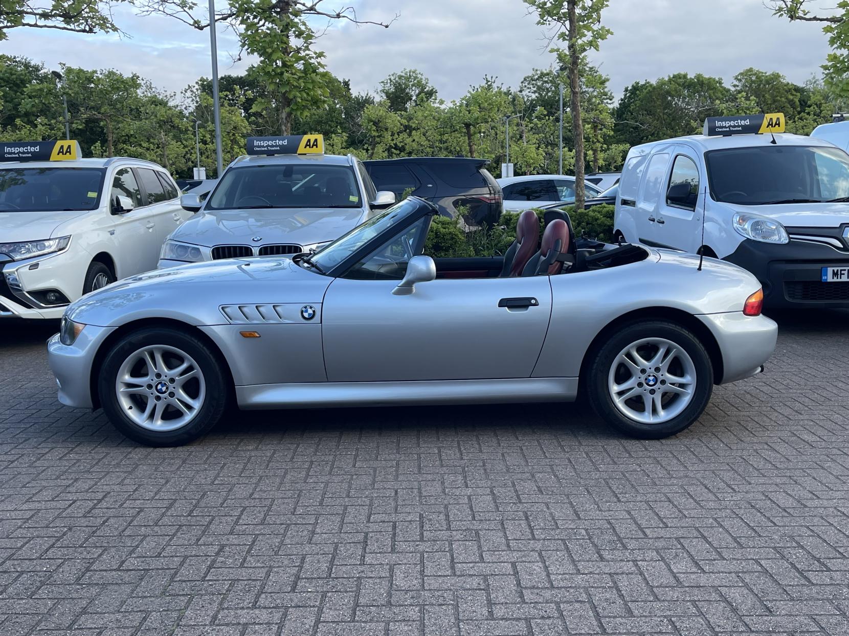 BMW Z3 1.9i Convertible 2dr Petrol Manual (187 g/km, 140 bhp)