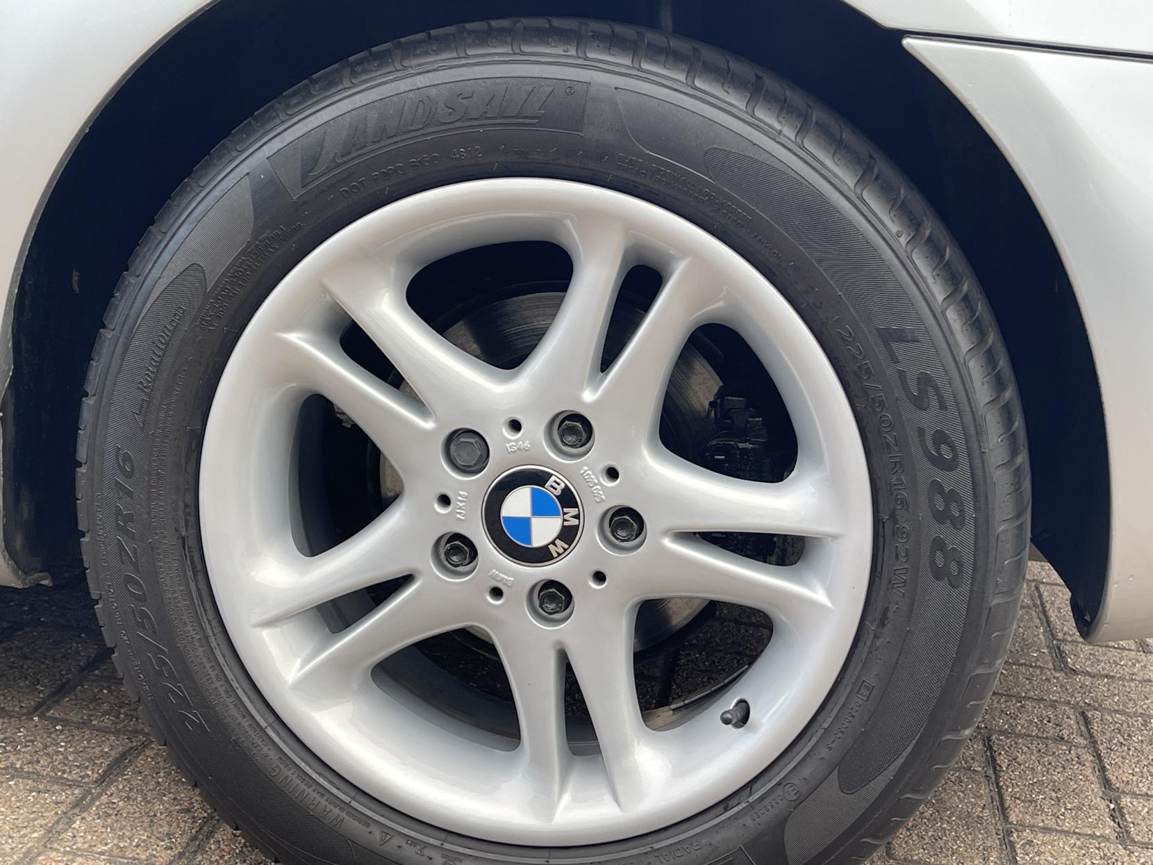 BMW Z3 1.9i Convertible 2dr Petrol Manual (187 g/km, 140 bhp)