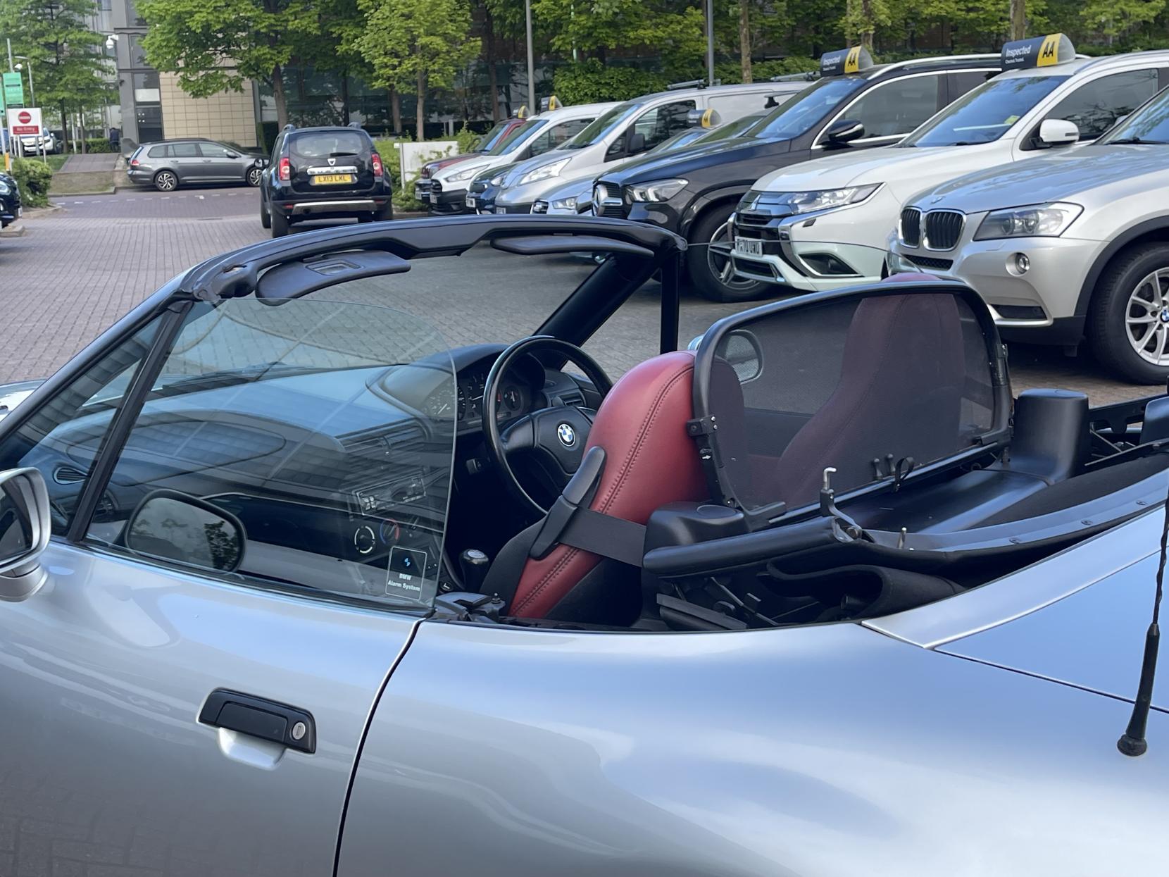 BMW Z3 1.9i Convertible 2dr Petrol Manual (187 g/km, 140 bhp)