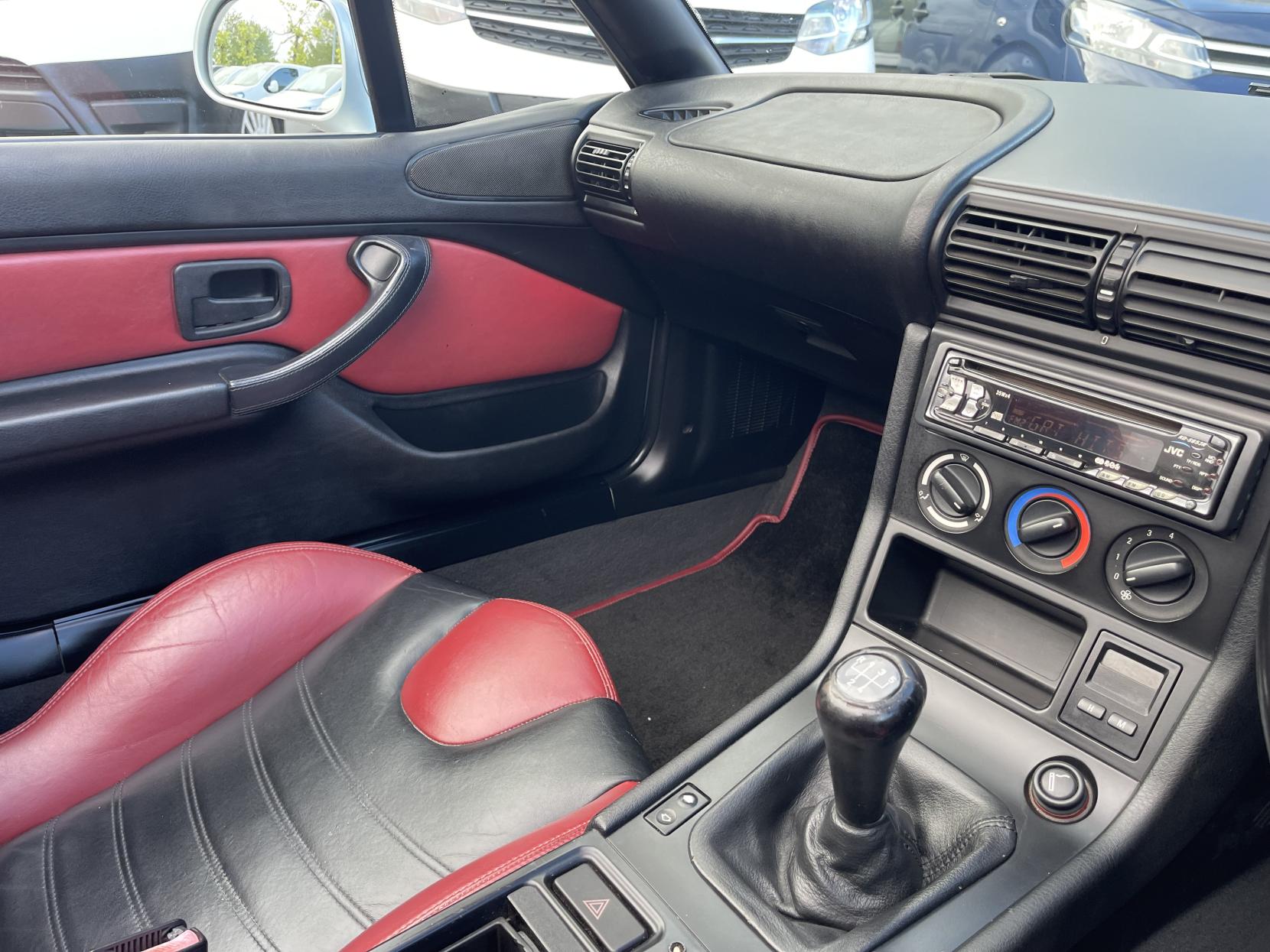BMW Z3 1.9i Convertible 2dr Petrol Manual (187 g/km, 140 bhp)
