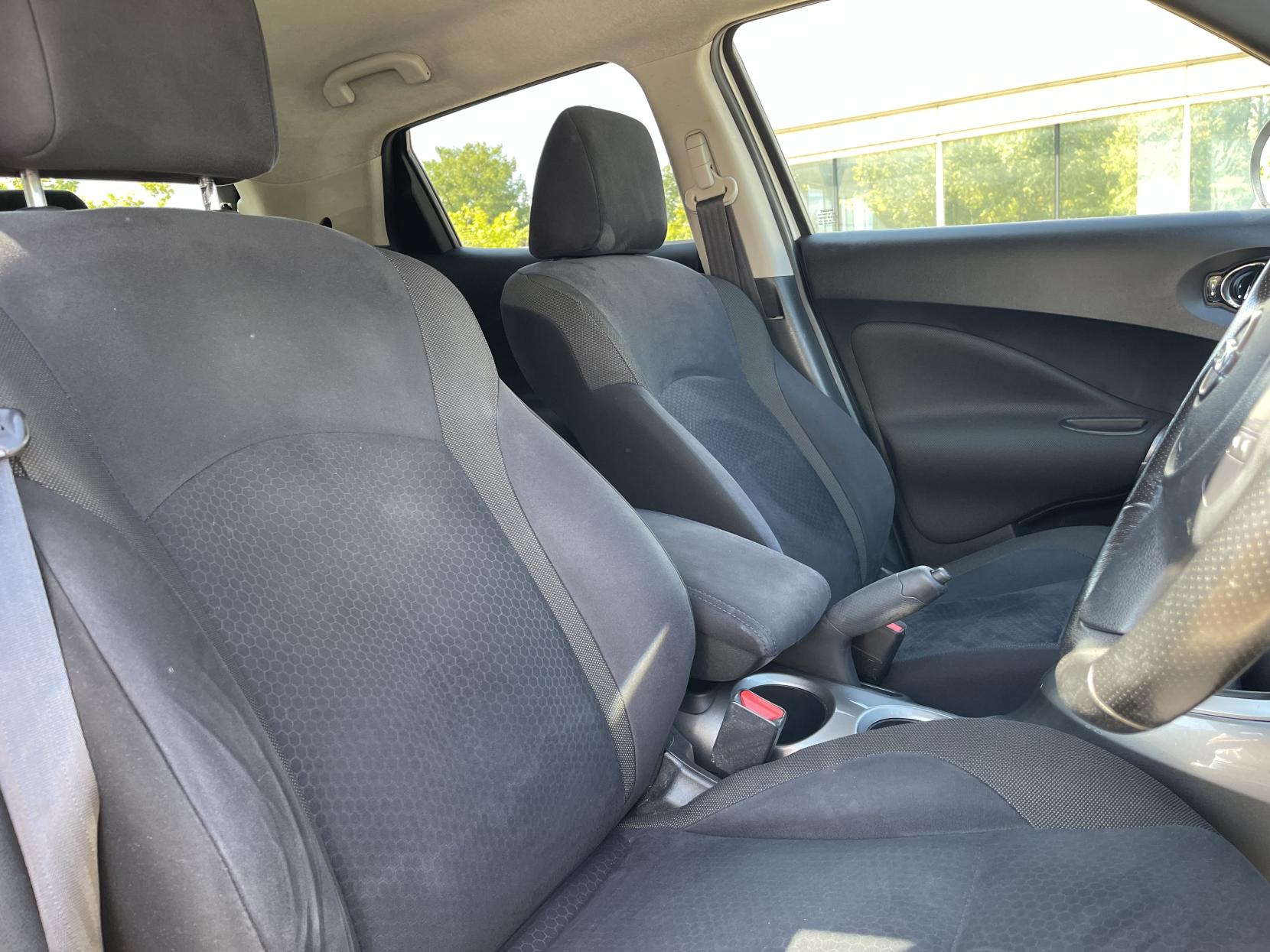 Nissan Juke 1.5 dCi 8v Acenta Premium SUV 5dr Diesel Manual Euro 5 (s/s) (110 ps)