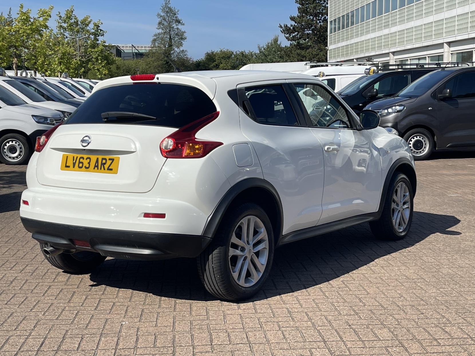 Nissan Juke 1.5 dCi 8v Acenta Premium SUV 5dr Diesel Manual Euro 5 (s/s) (110 ps)