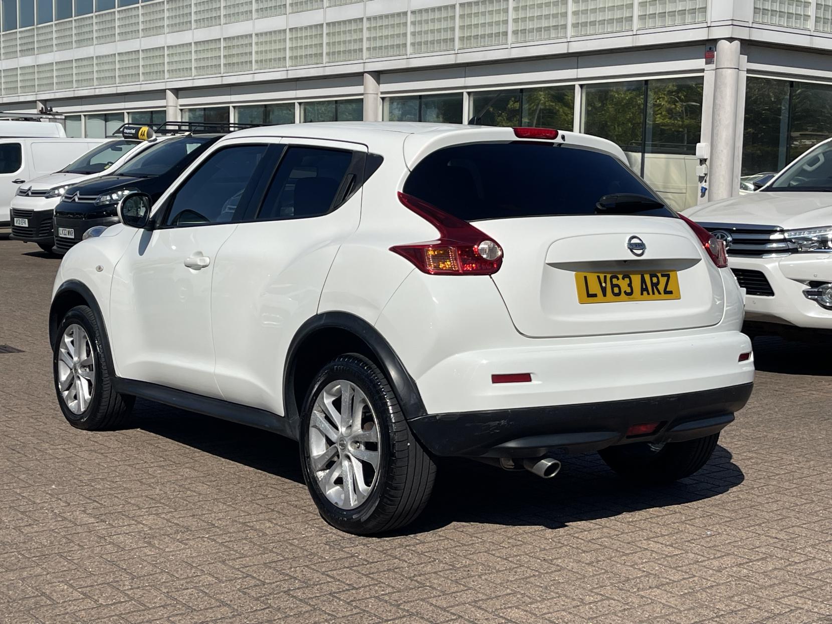 Nissan Juke 1.5 dCi 8v Acenta Premium SUV 5dr Diesel Manual Euro 5 (s/s) (110 ps)