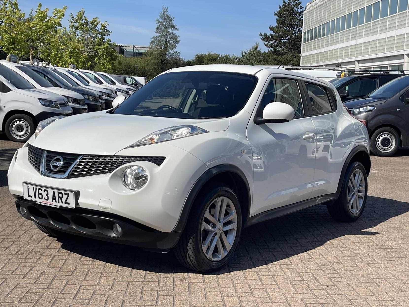 Nissan Juke 1.5 dCi 8v Acenta Premium SUV 5dr Diesel Manual Euro 5 (s/s) (110 ps)
