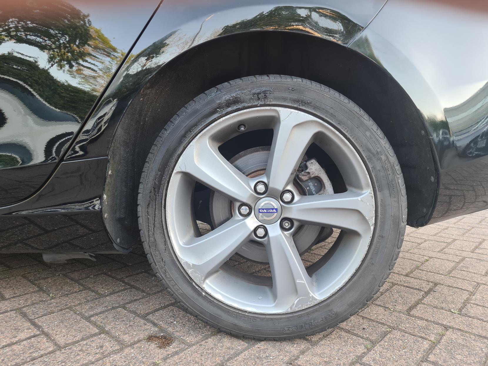 Volvo V40 2.0 D3 ES Hatchback 5dr Diesel Geartronic Euro 5 (s/s) (150 ps)
