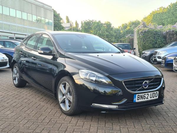 Volvo V40 2.0 D3 ES Hatchback 5dr Diesel Geartronic Euro 5 (s/s) (150 ps)