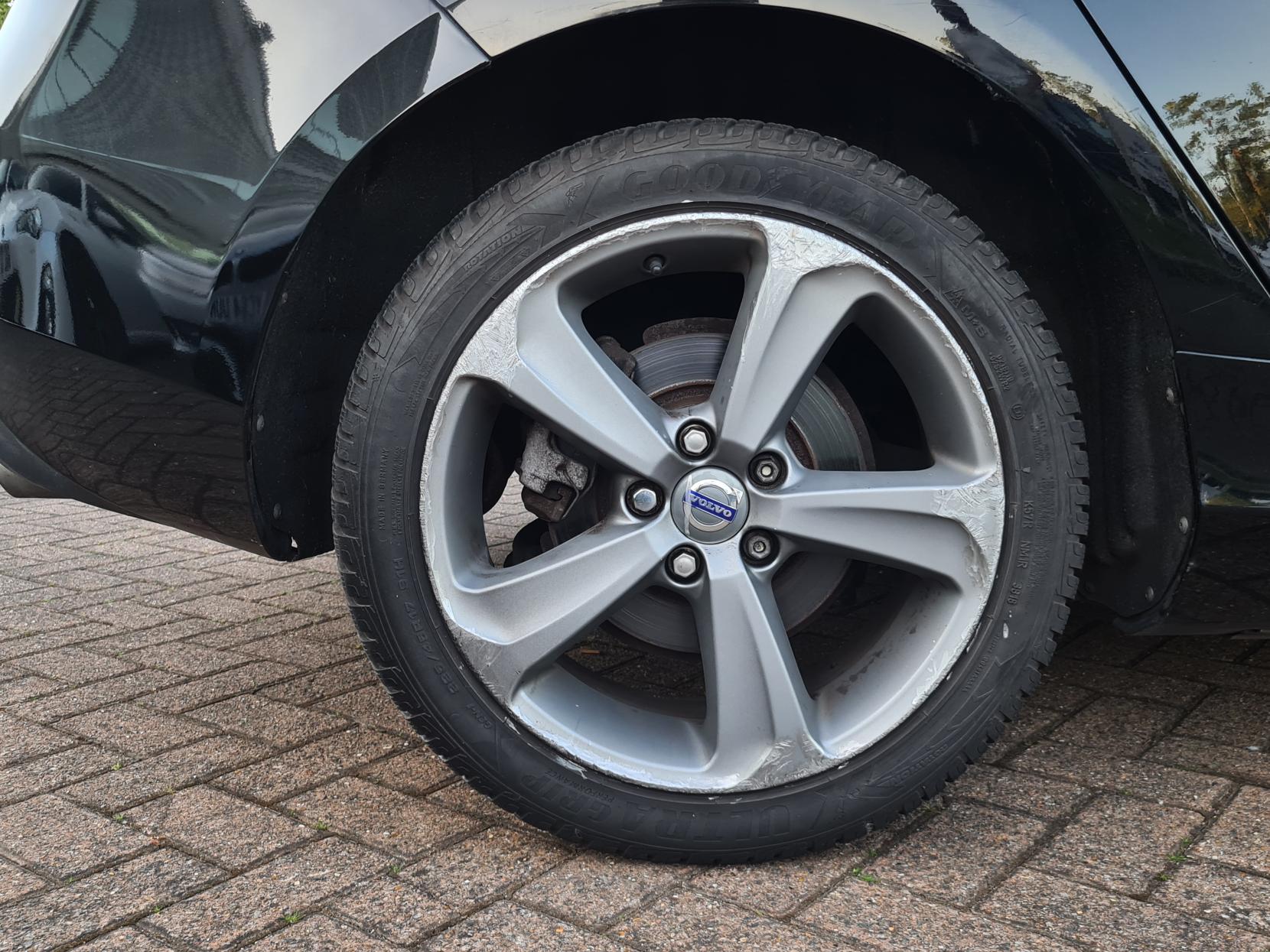 Volvo V40 2.0 D3 ES Hatchback 5dr Diesel Geartronic Euro 5 (s/s) (150 ps)