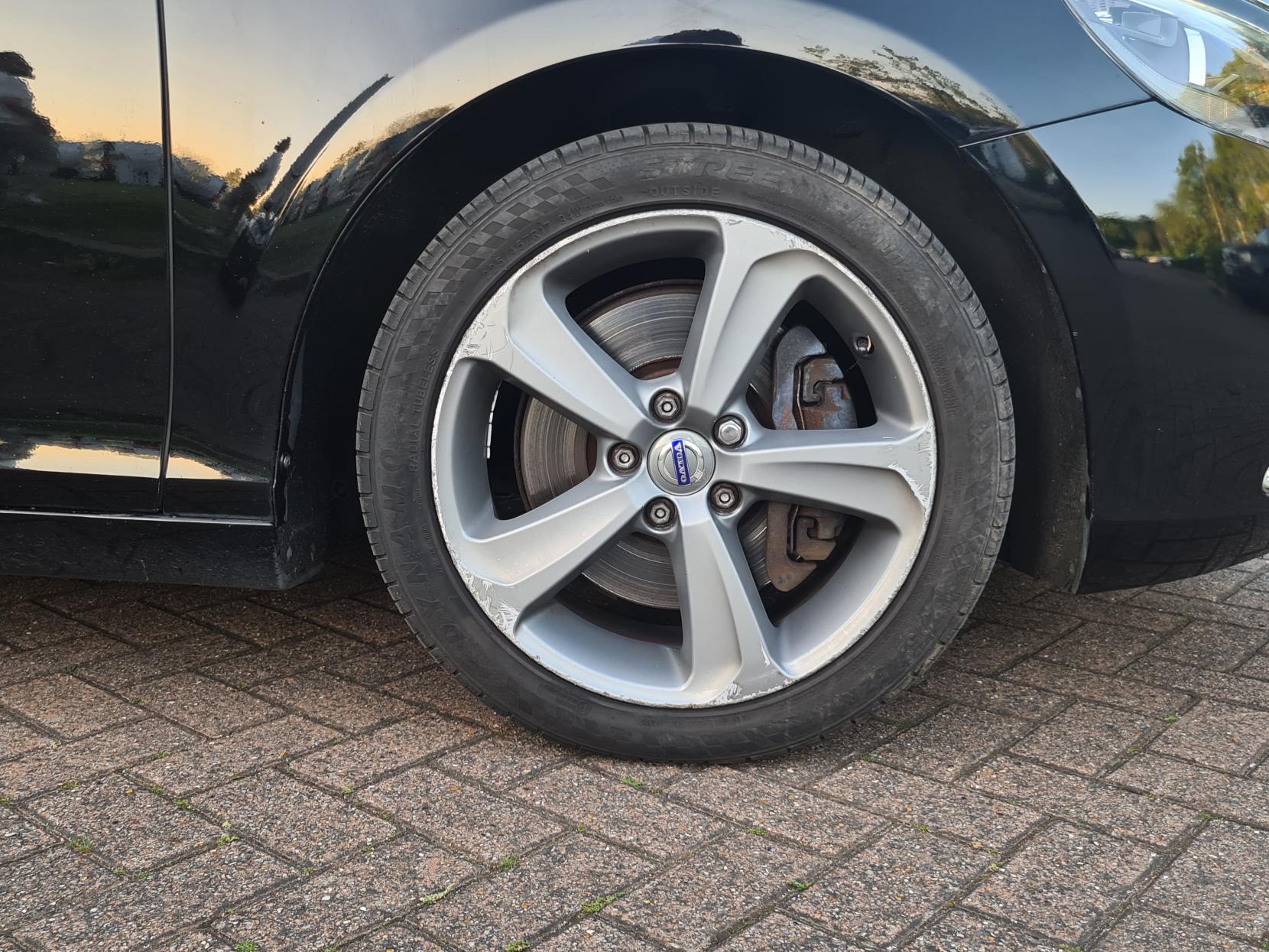 Volvo V40 2.0 D3 ES Hatchback 5dr Diesel Geartronic Euro 5 (s/s) (150 ps)