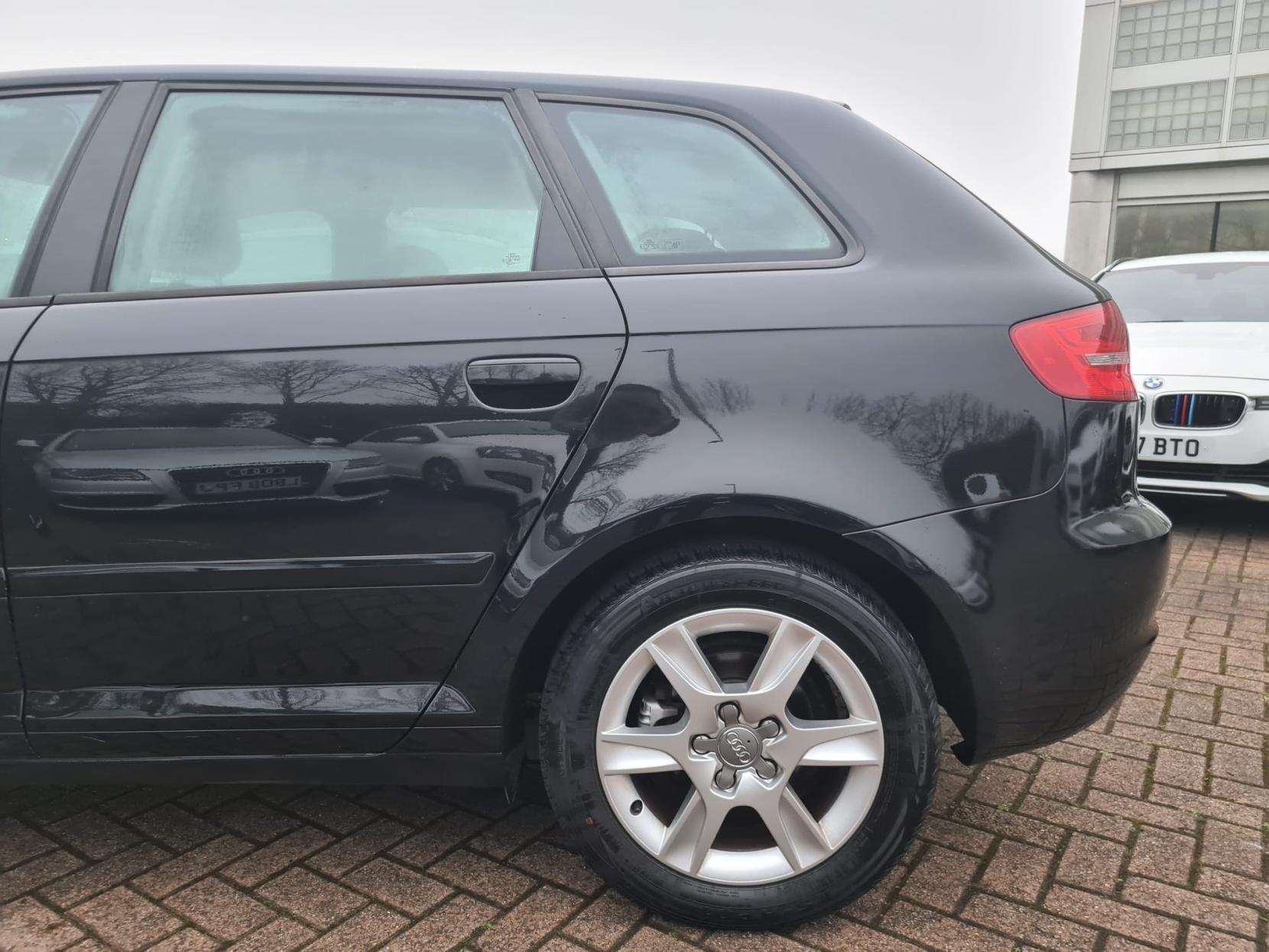 Audi A3 1.6 TDI SE Sportback 5dr Diesel Manual Euro 5 (s/s) (105 ps)