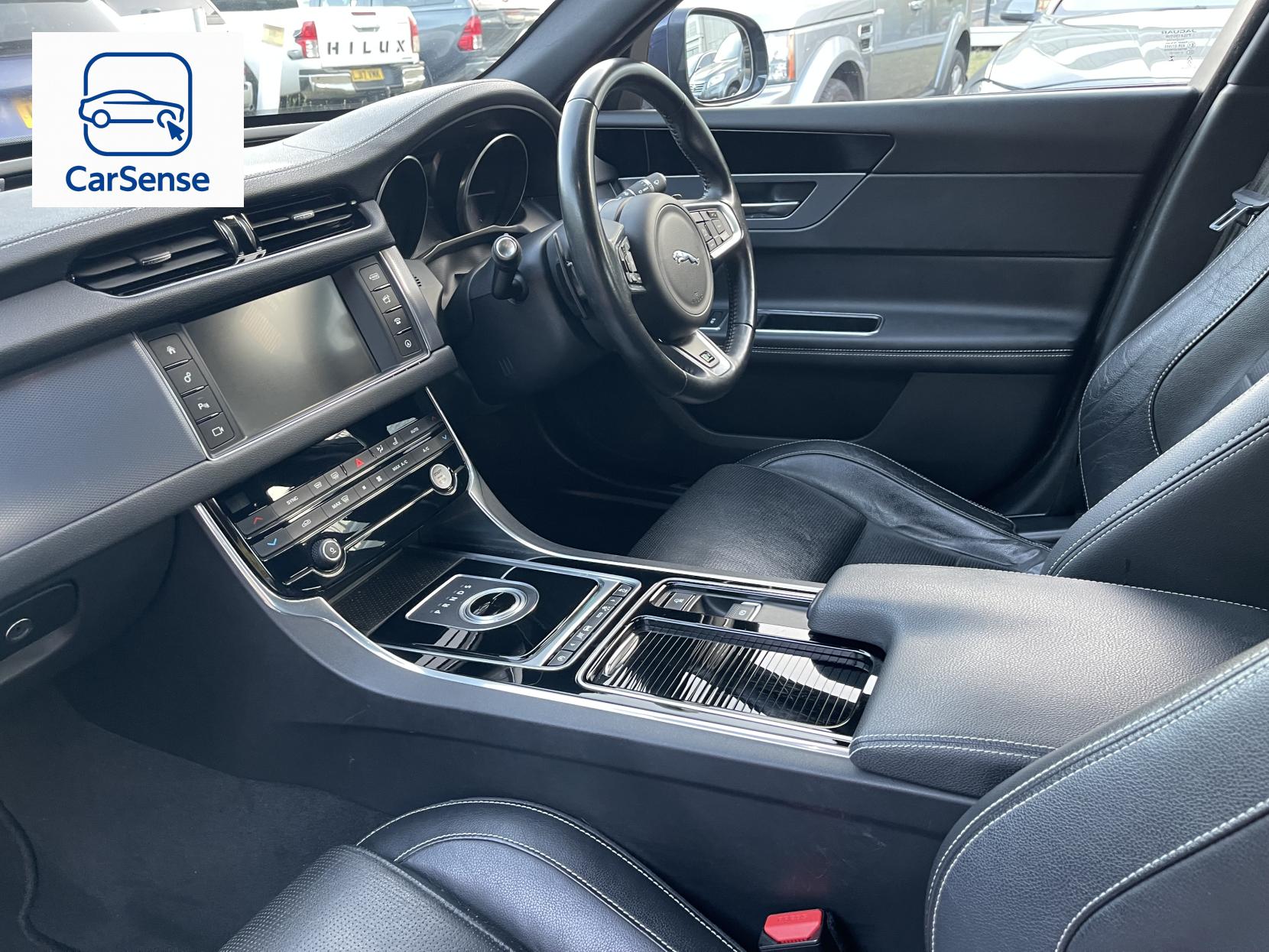 Jaguar XF 2.0d R-Sport Saloon 4dr Diesel Auto Euro 6 (s/s) (180 ps)