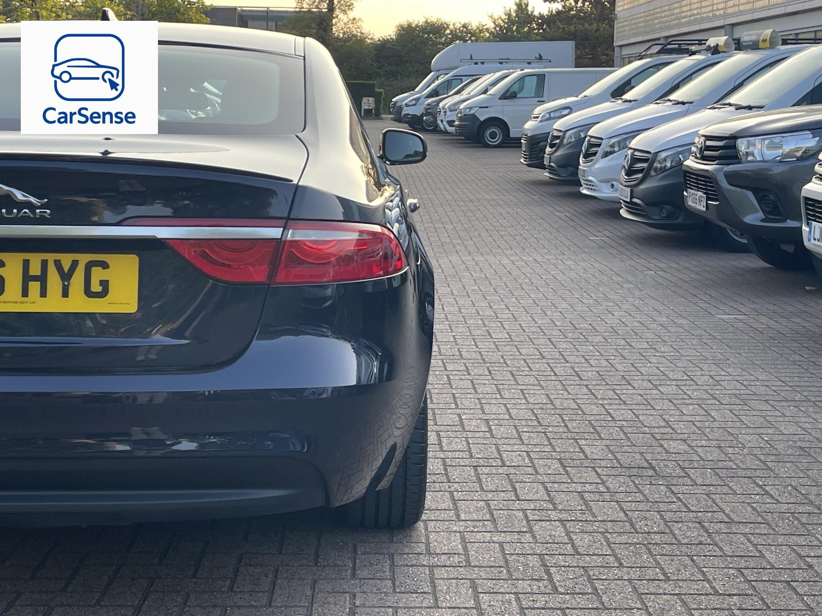 Jaguar XF 2.0d R-Sport Saloon 4dr Diesel Auto Euro 6 (s/s) (180 ps)
