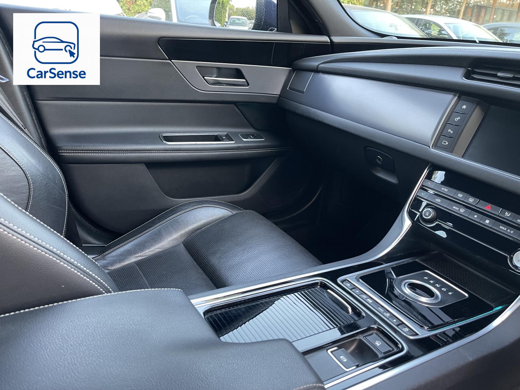 Jaguar XF 2.0d R-Sport Saloon 4dr Diesel Auto Euro 6 (s/s) (180 ps)