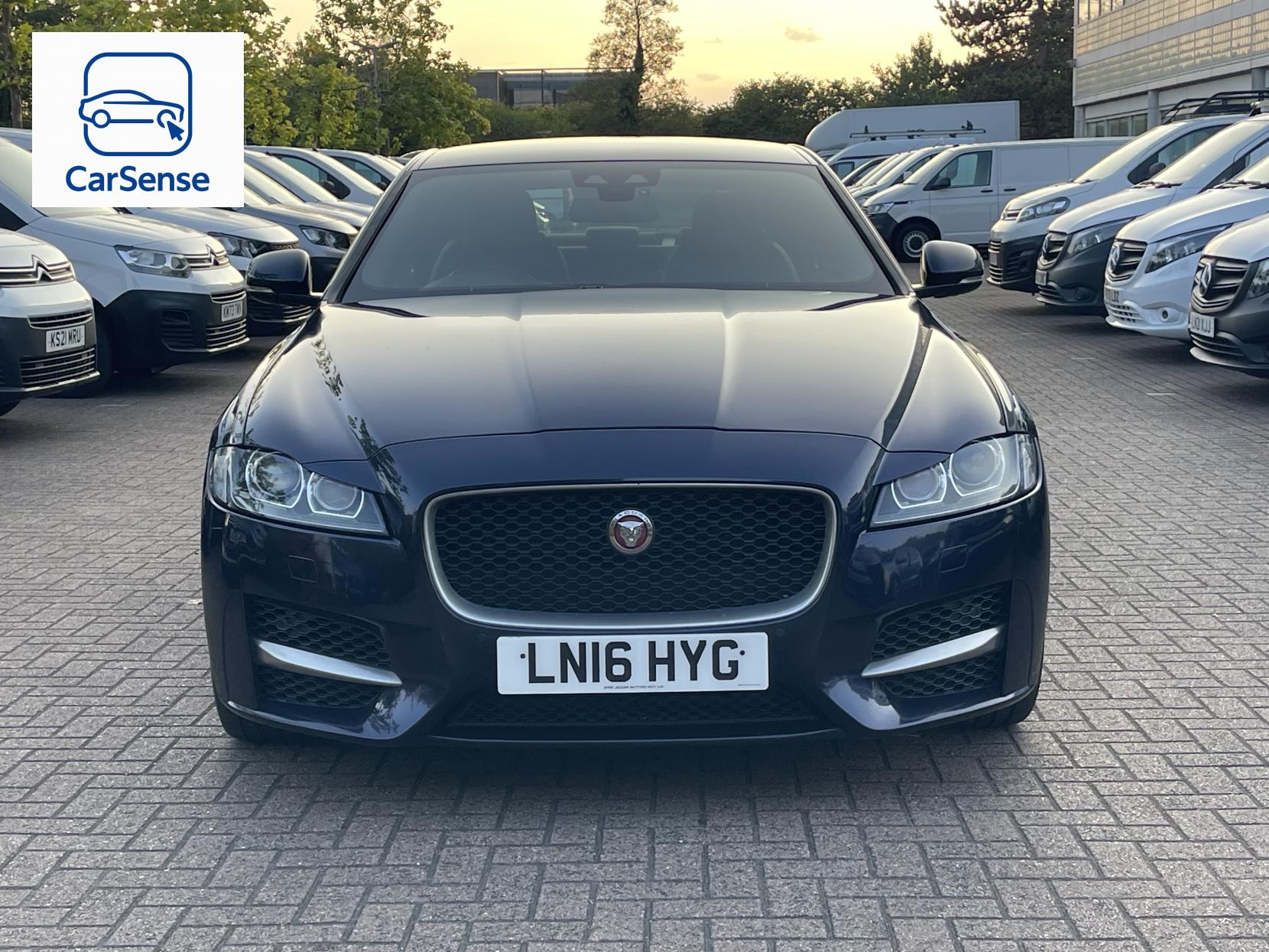 Jaguar XF 2.0d R-Sport Saloon 4dr Diesel Auto Euro 6 (s/s) (180 ps)