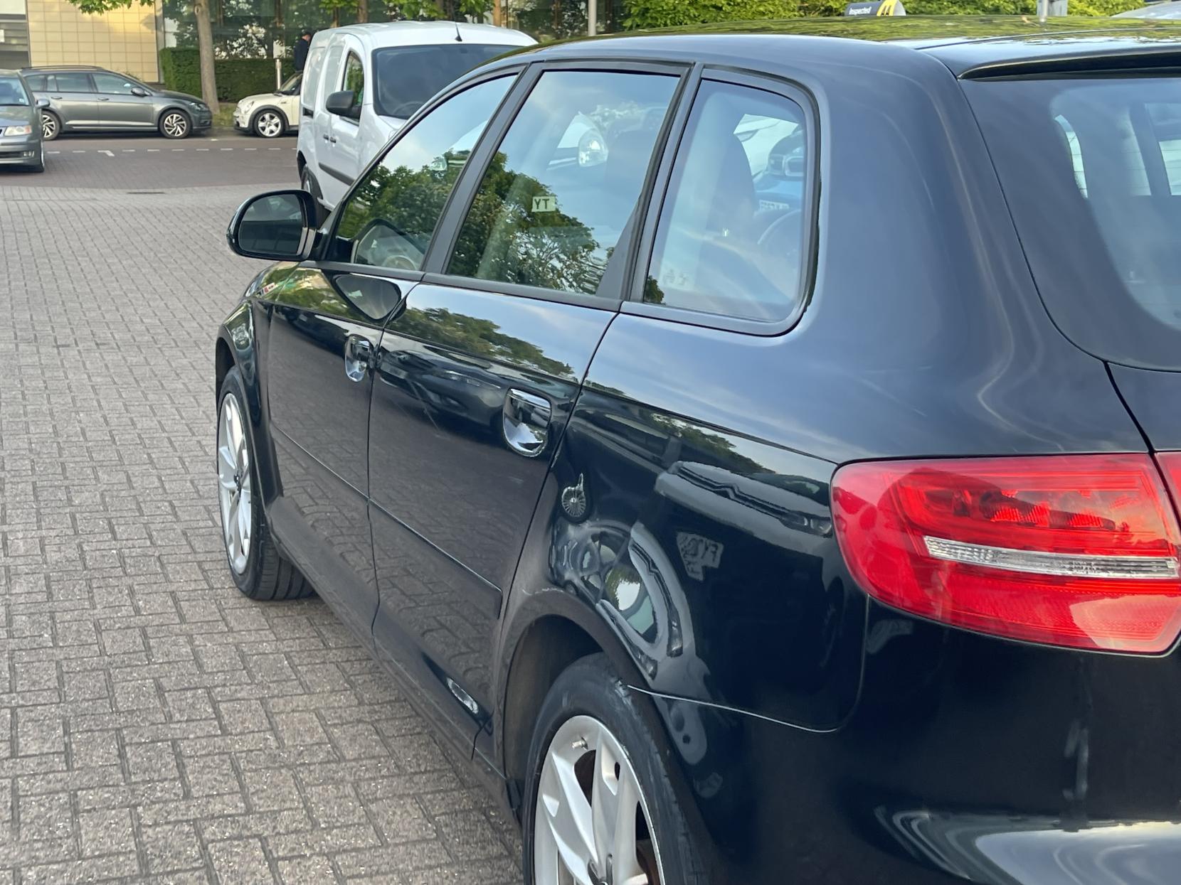 Audi A3 1.6 Sport Sportback 5dr Petrol Manual Euro 4 (102 ps)