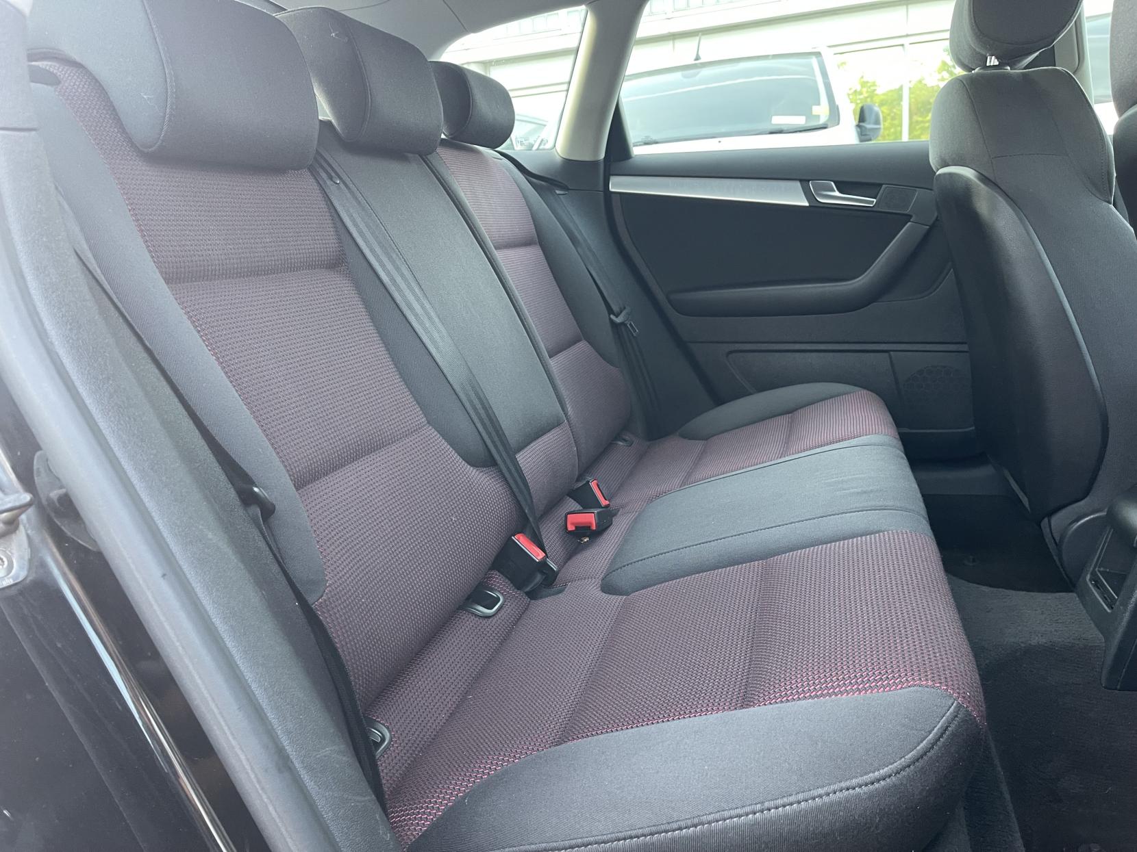 Audi A3 1.6 Sport Sportback 5dr Petrol Manual Euro 4 (102 ps)