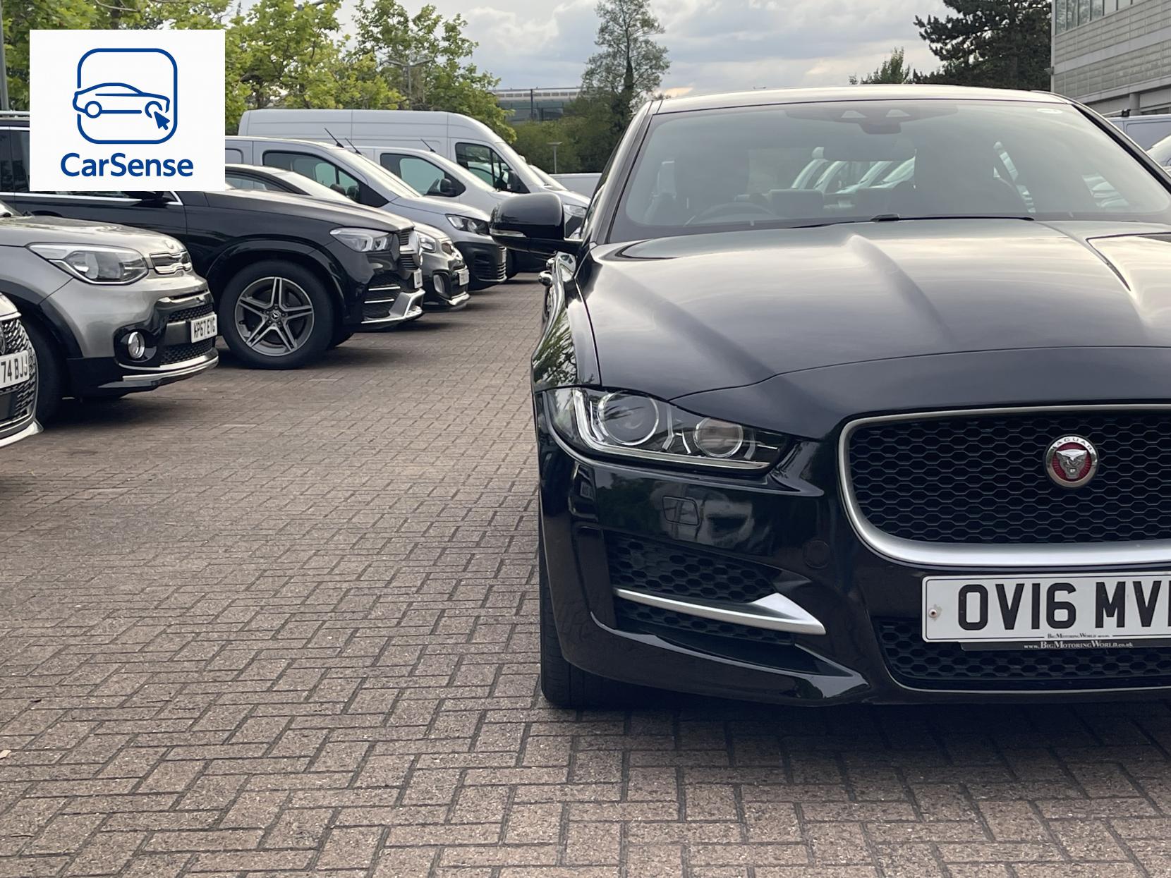 Jaguar XE 2.0d R-Sport Saloon 4dr Diesel Auto AWD Euro 6 (s/s) (180 ps)