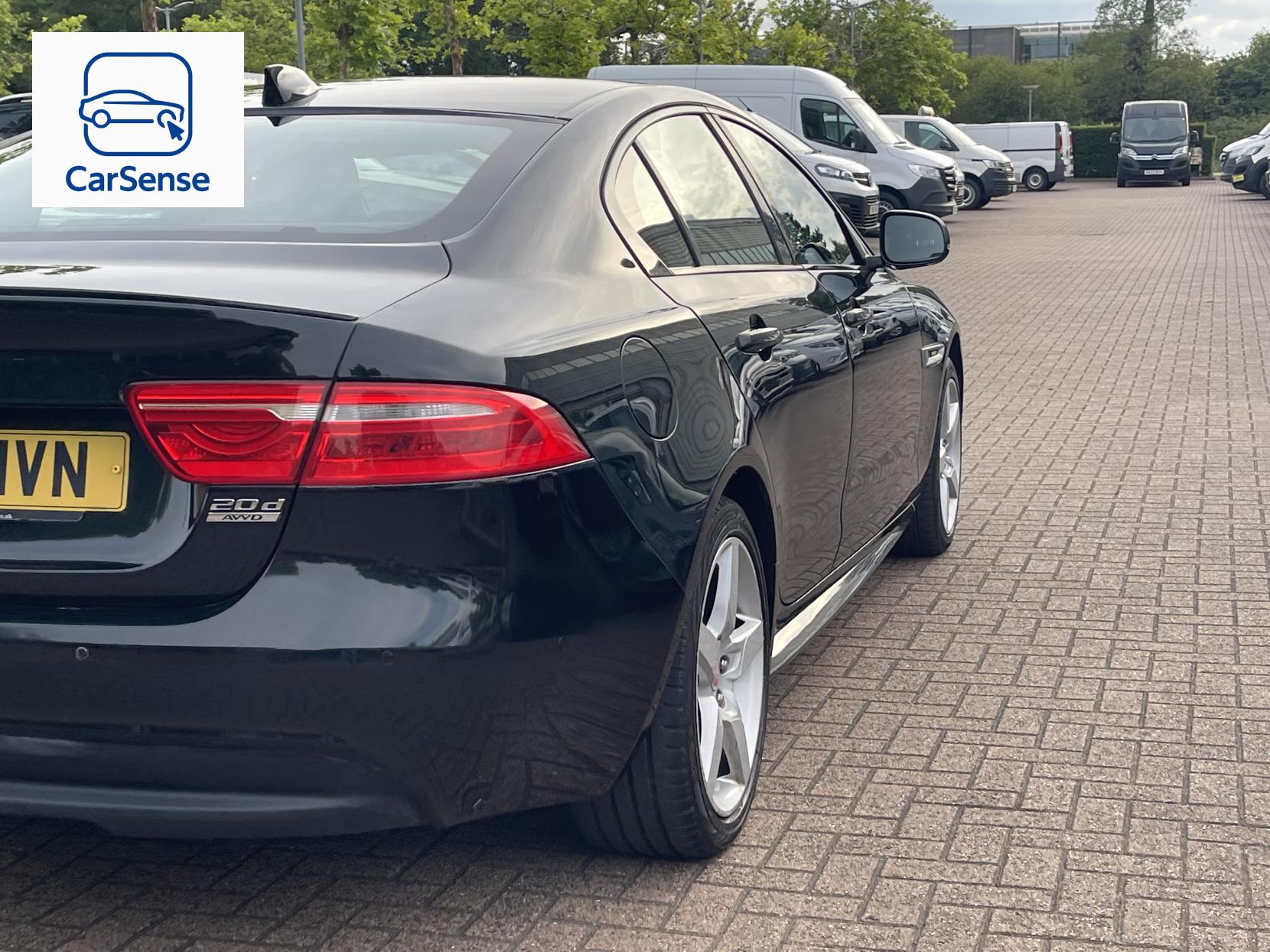 Jaguar XE 2.0d R-Sport Saloon 4dr Diesel Auto AWD Euro 6 (s/s) (180 ps)