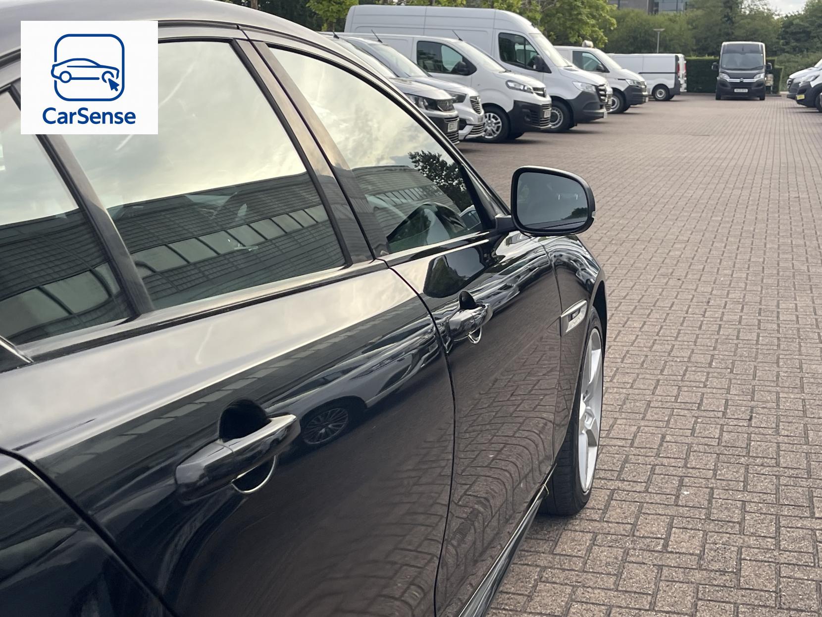 Jaguar XE 2.0d R-Sport Saloon 4dr Diesel Auto AWD Euro 6 (s/s) (180 ps)