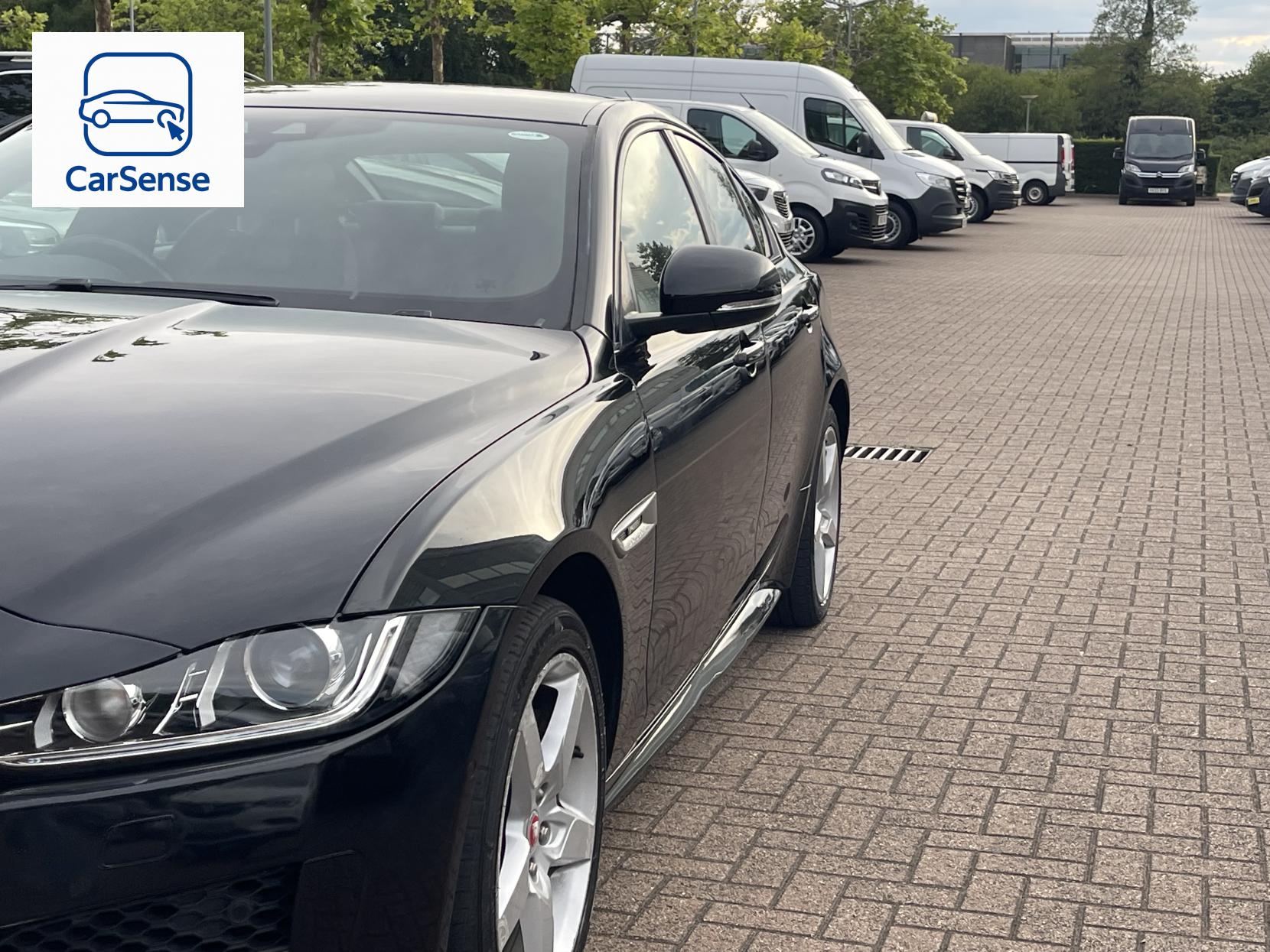 Jaguar XE 2.0d R-Sport Saloon 4dr Diesel Auto AWD Euro 6 (s/s) (180 ps)