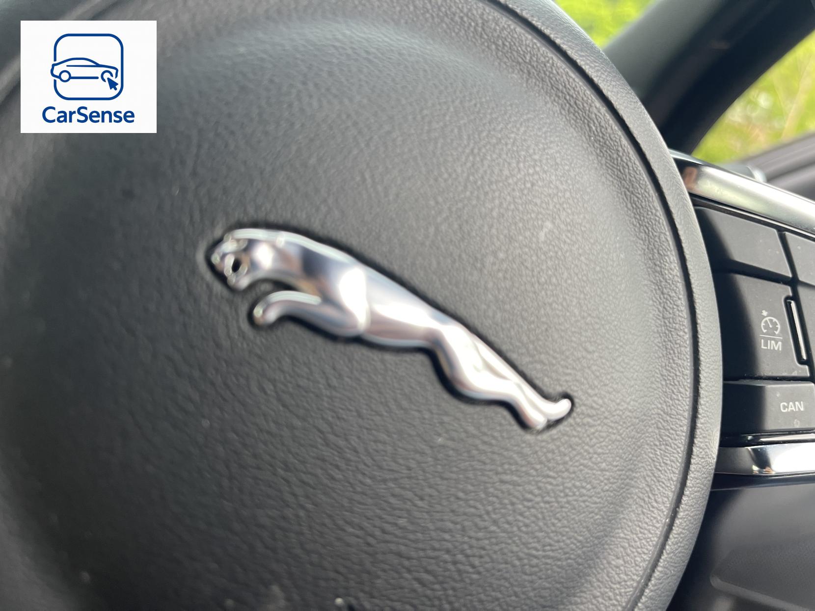 Jaguar XE 2.0d R-Sport Saloon 4dr Diesel Auto AWD Euro 6 (s/s) (180 ps)