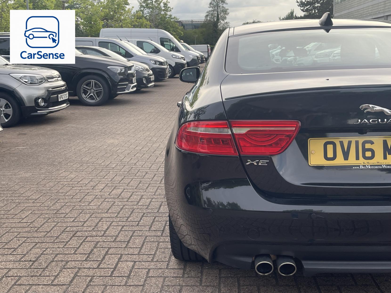 Jaguar XE 2.0d R-Sport Saloon 4dr Diesel Auto AWD Euro 6 (s/s) (180 ps)
