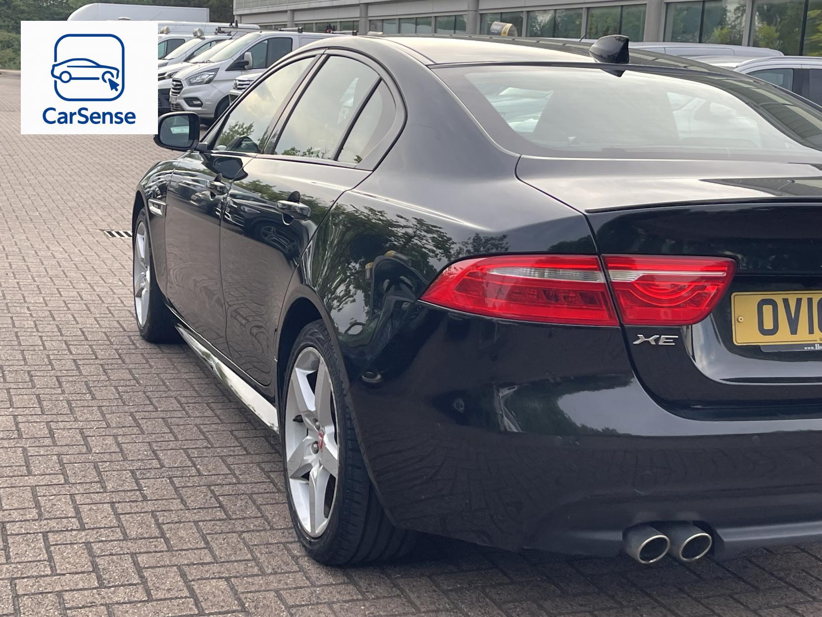 Jaguar XE 2.0d R-Sport Saloon 4dr Diesel Auto AWD Euro 6 (s/s) (180 ps)