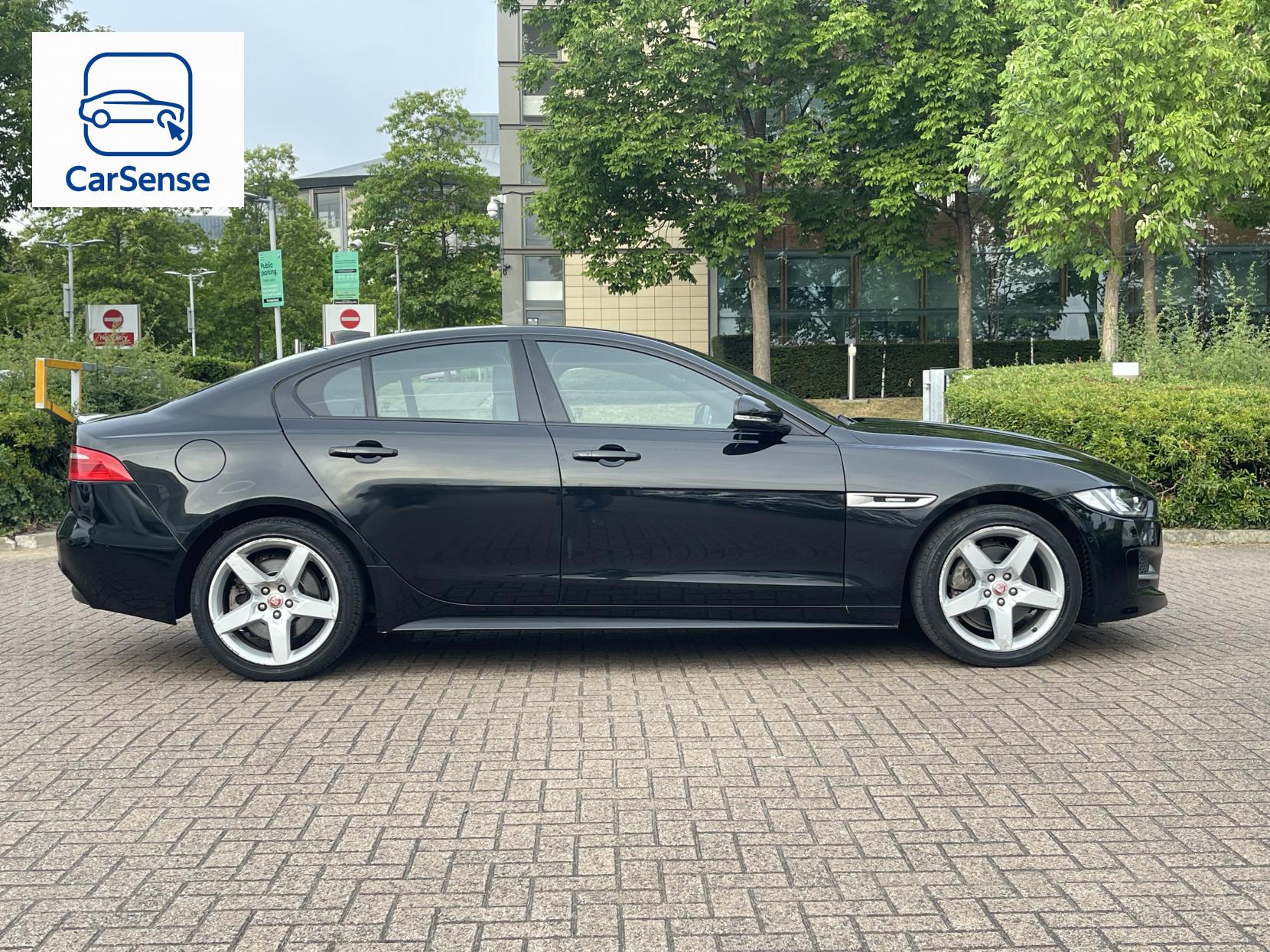 Jaguar XE 2.0d R-Sport Saloon 4dr Diesel Auto AWD Euro 6 (s/s) (180 ps)