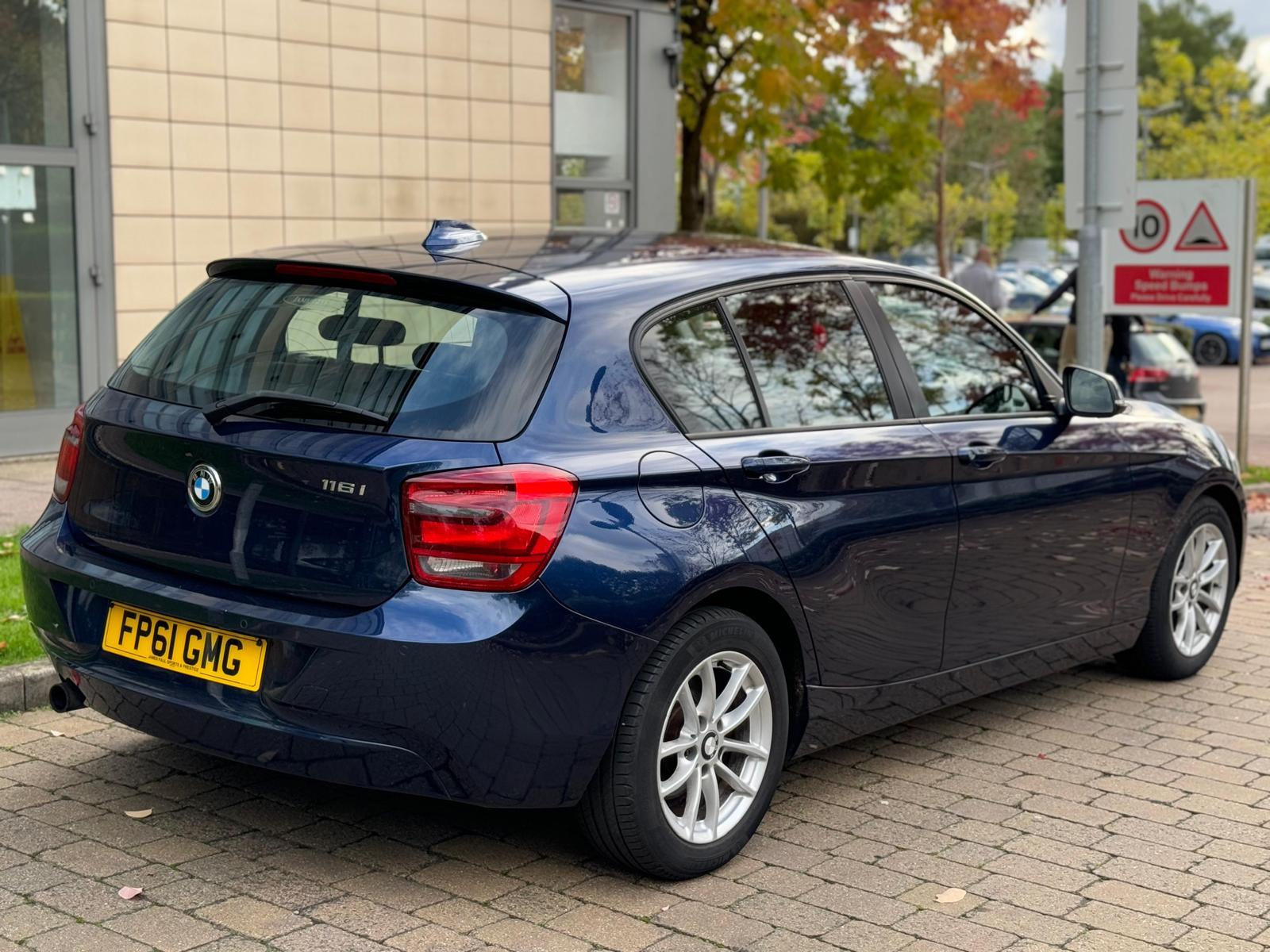 BMW 1 Series 1.6 116i SE Hatchback 5dr Petrol Manual Euro 5 (s/s) (136 ps)